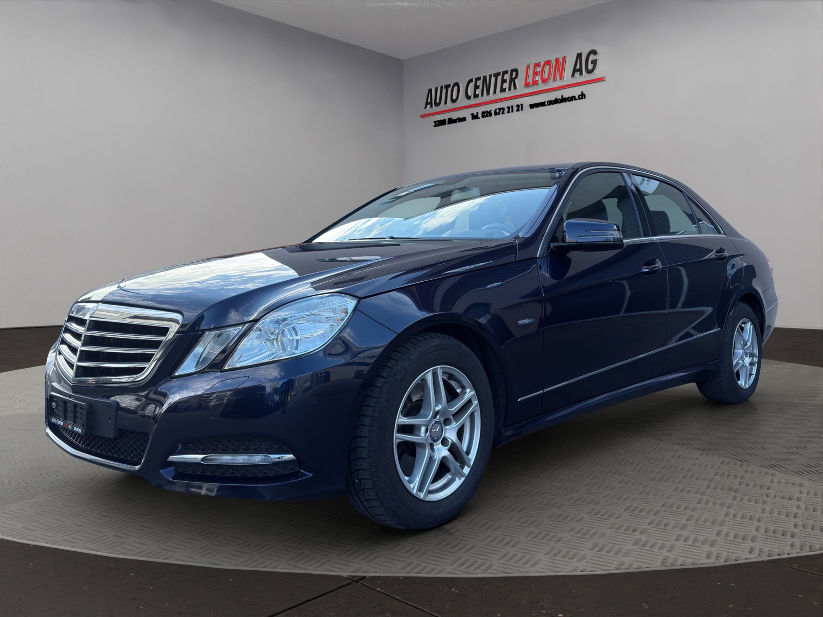 MERCEDES-BENZ E 250 CDI BlueEfficiency Avantgarde 7G-Tronic-showroom-element-1