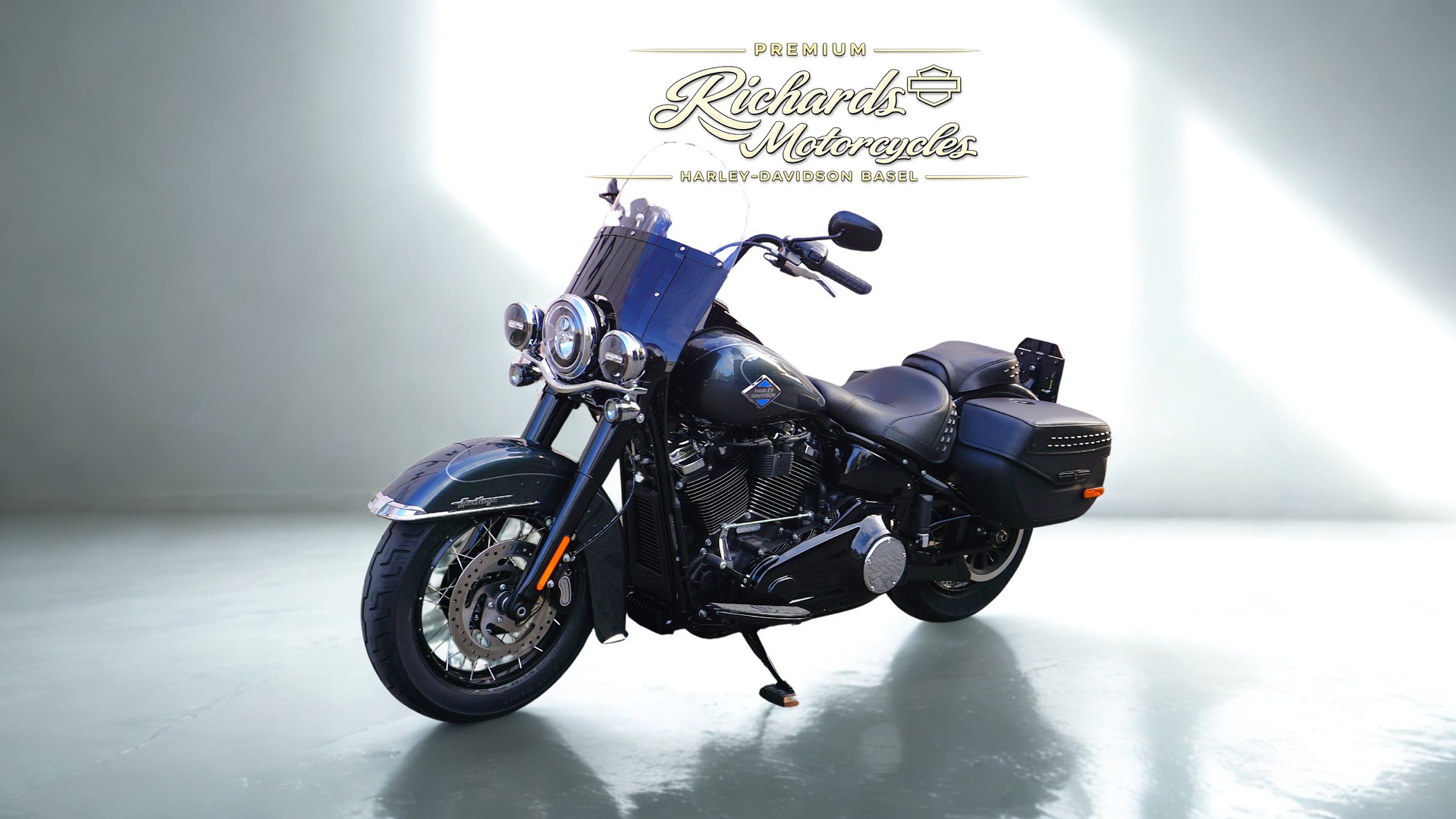HARLEY-DAVIDSON FLHC Heritage Classic 117-image-4