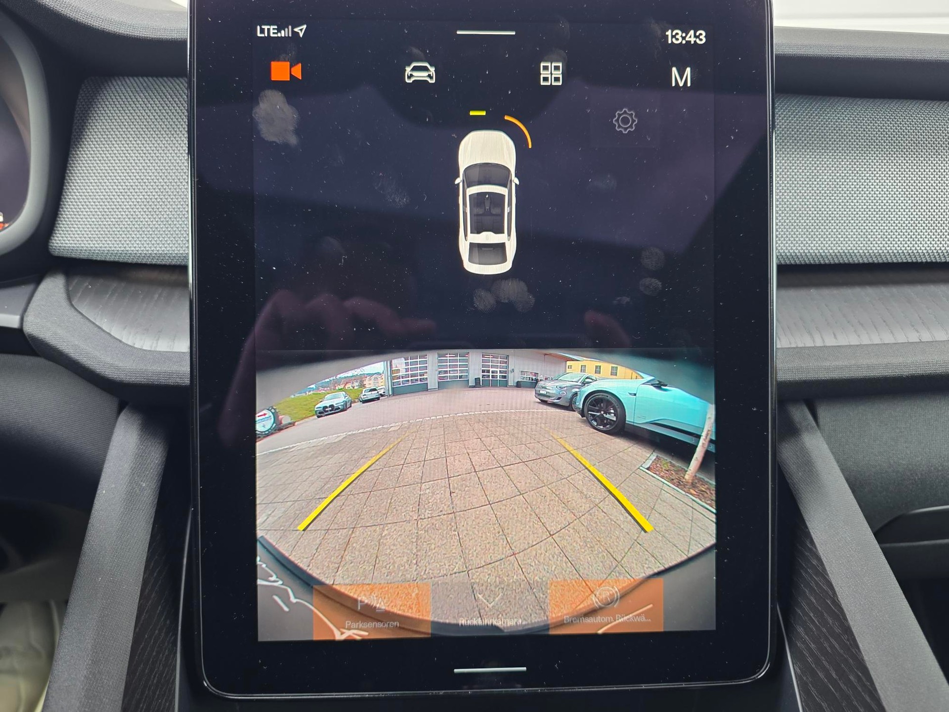 POLESTAR Polestar 2 Long Range Dual 78 kWh **GRATIS-SERVICE -GLASDACH -PLUS PAKET -WÄRME PUMPE -BATT. ZERTIFIKAT -GARANTIE BIS 05.2030**-image-11