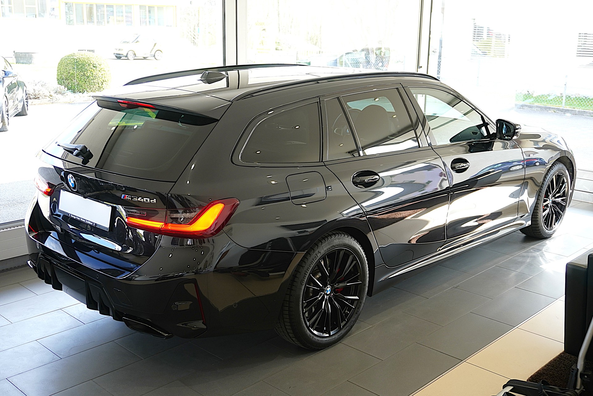 BMW M340d xDrive 48V Touring Steptronic M Sport Pro-image-4