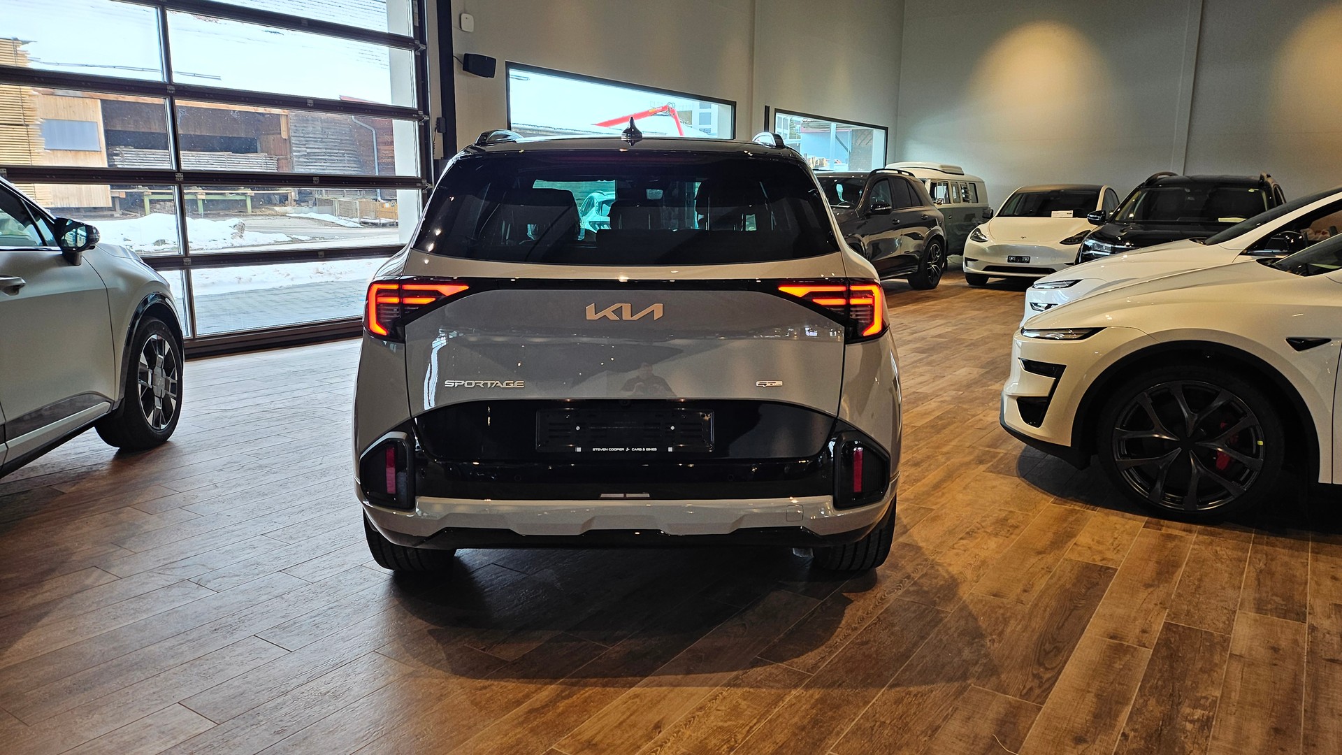 KIA Sportage 1.6T-GDi PHEV GT-Line 4x4 A-image-10