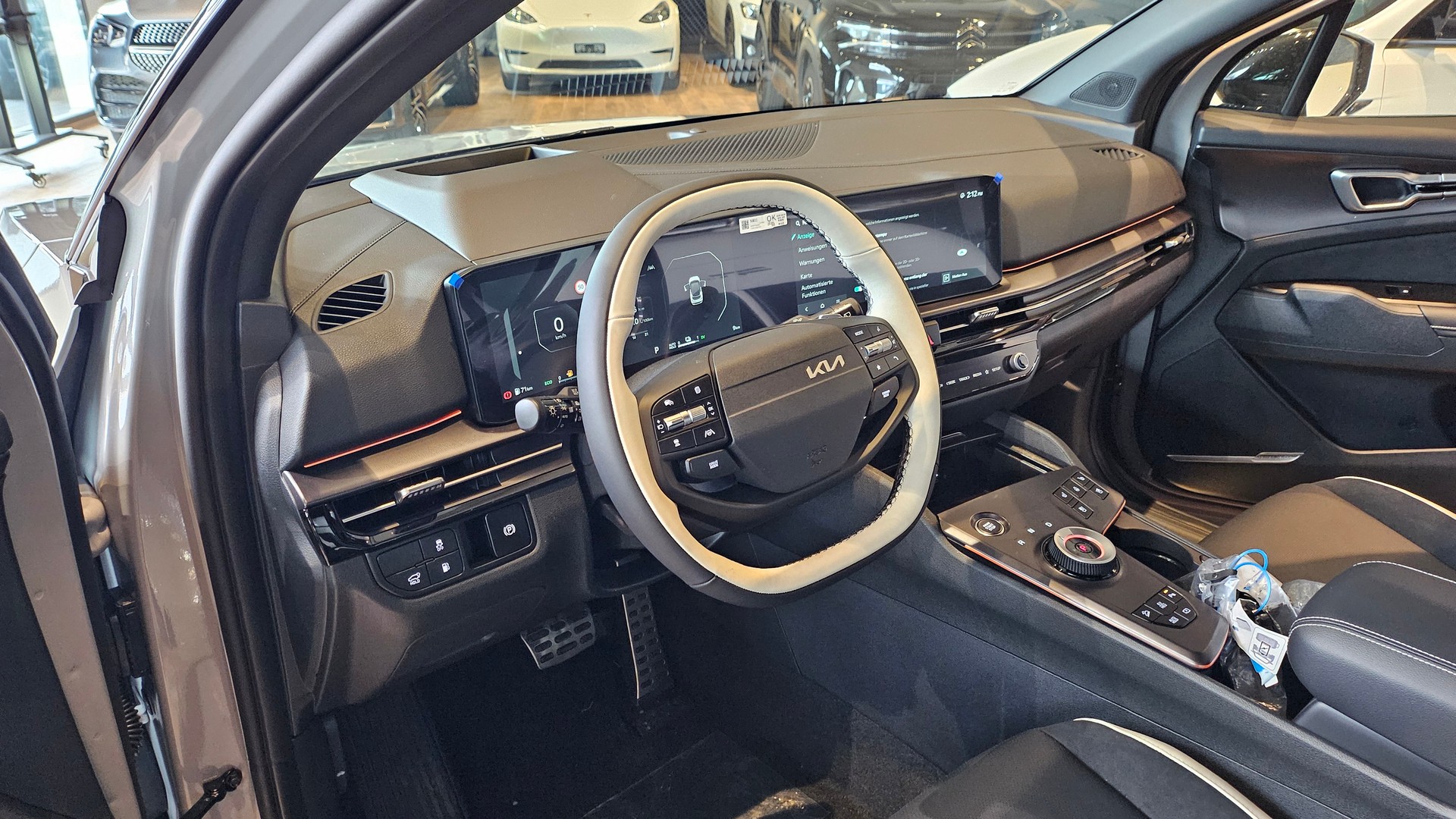 KIA Sportage 1.6T-GDi PHEV GT-Line 4x4 A-image-24