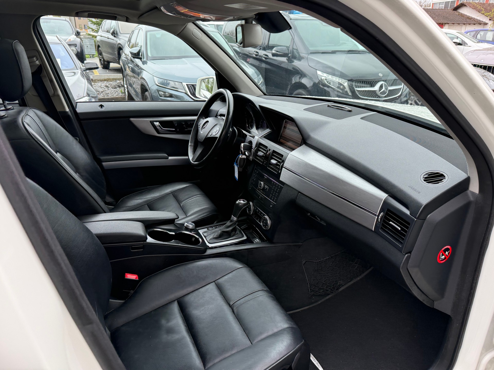 MERCEDES-BENZ GLK 350 4Matic 7G-Tronic-image-7