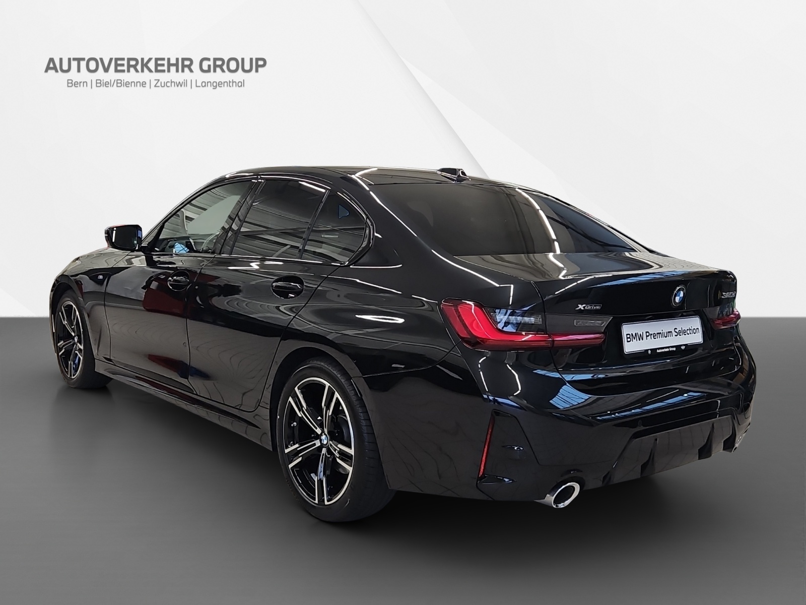 BMW 320d xDrive M Sport 48V-showroom-element-3