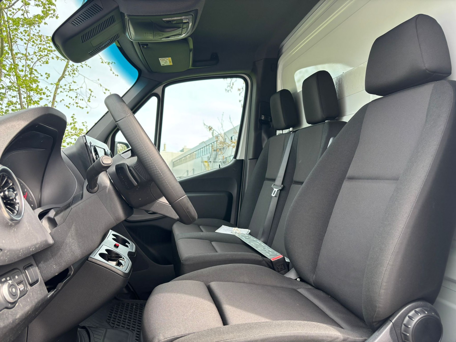MERCEDES-BENZ Sprinter 319 CDI Lang 9G-TRONIC-image-3