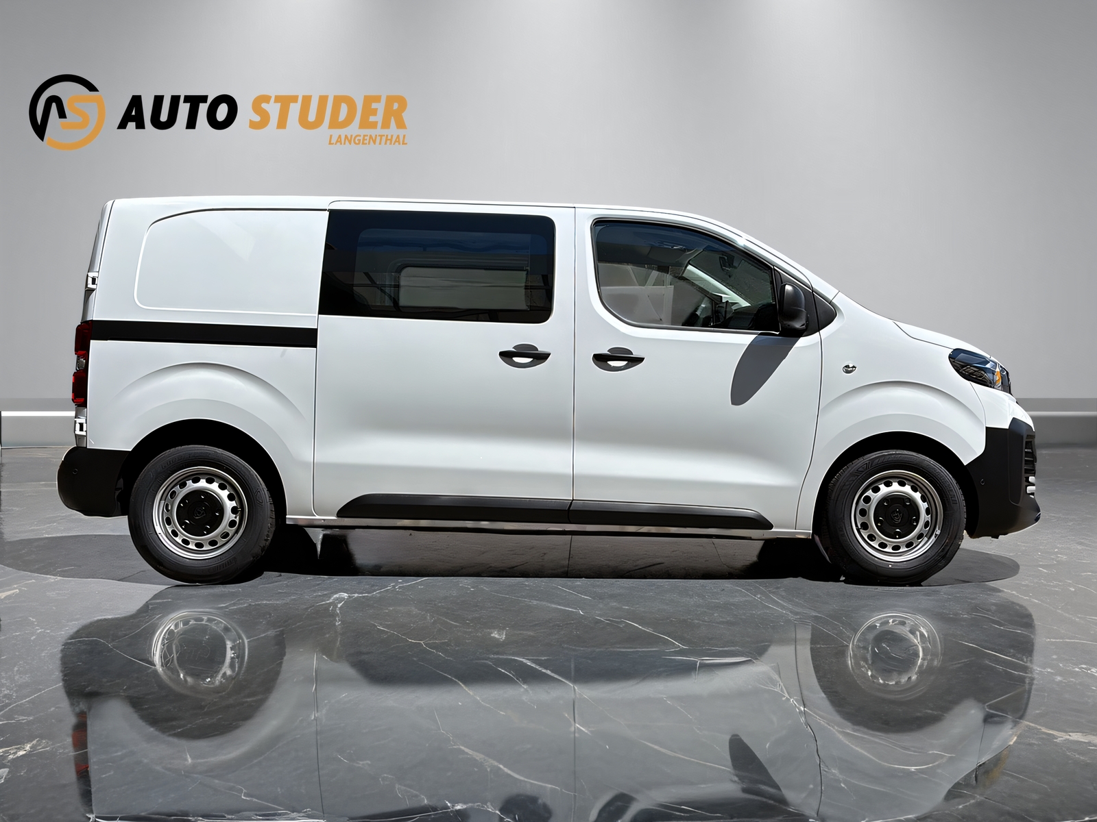 PEUGEOT Expert Kaw. M 2.2 BlueHDi 150 S/S-image-12