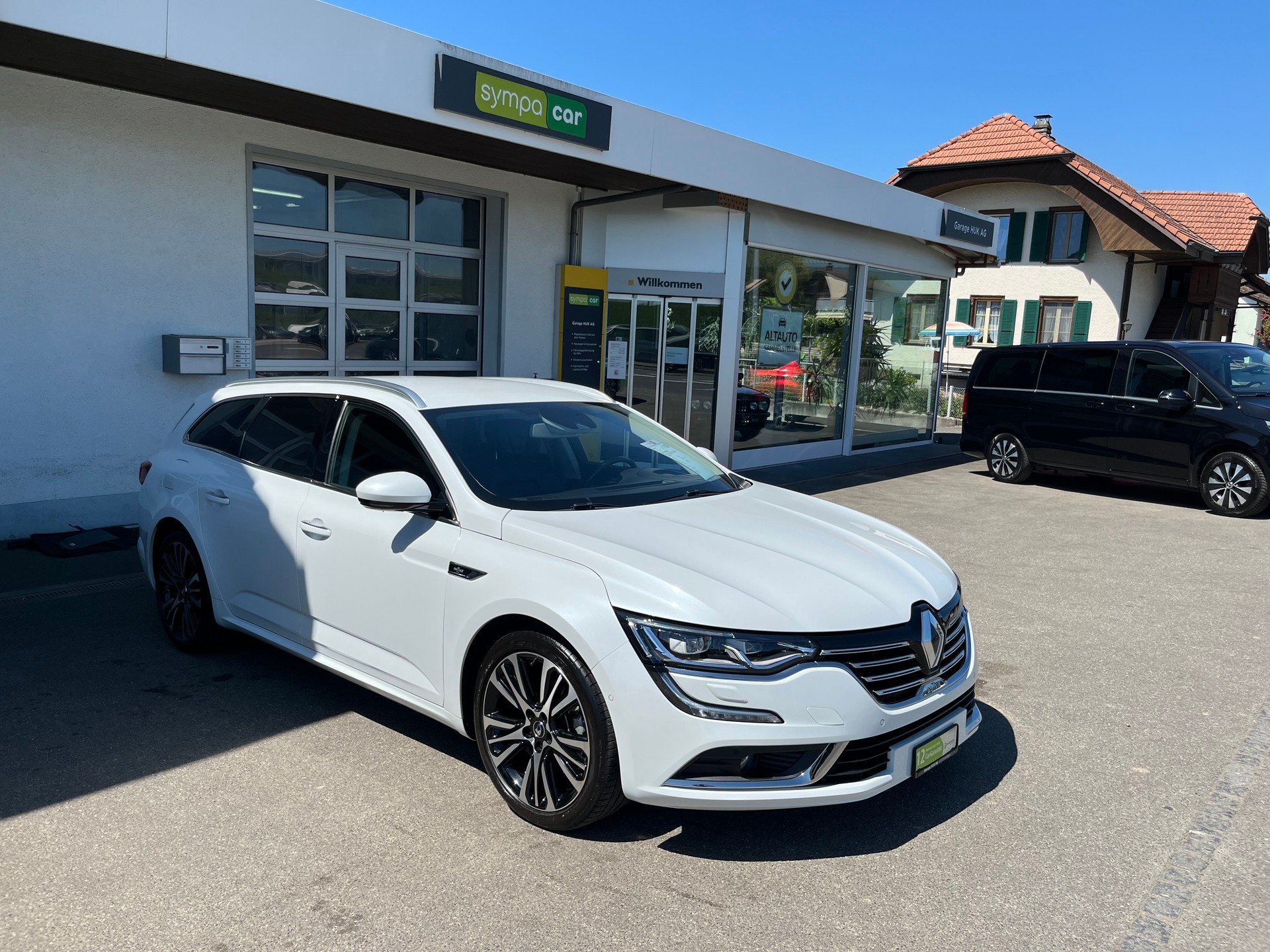 RENAULT Talisman Grandtour 1.6 TCe Initiale EDC+++TOPAUSSTATTUNG+++IM SCHÖNEN PERLWEISS+++