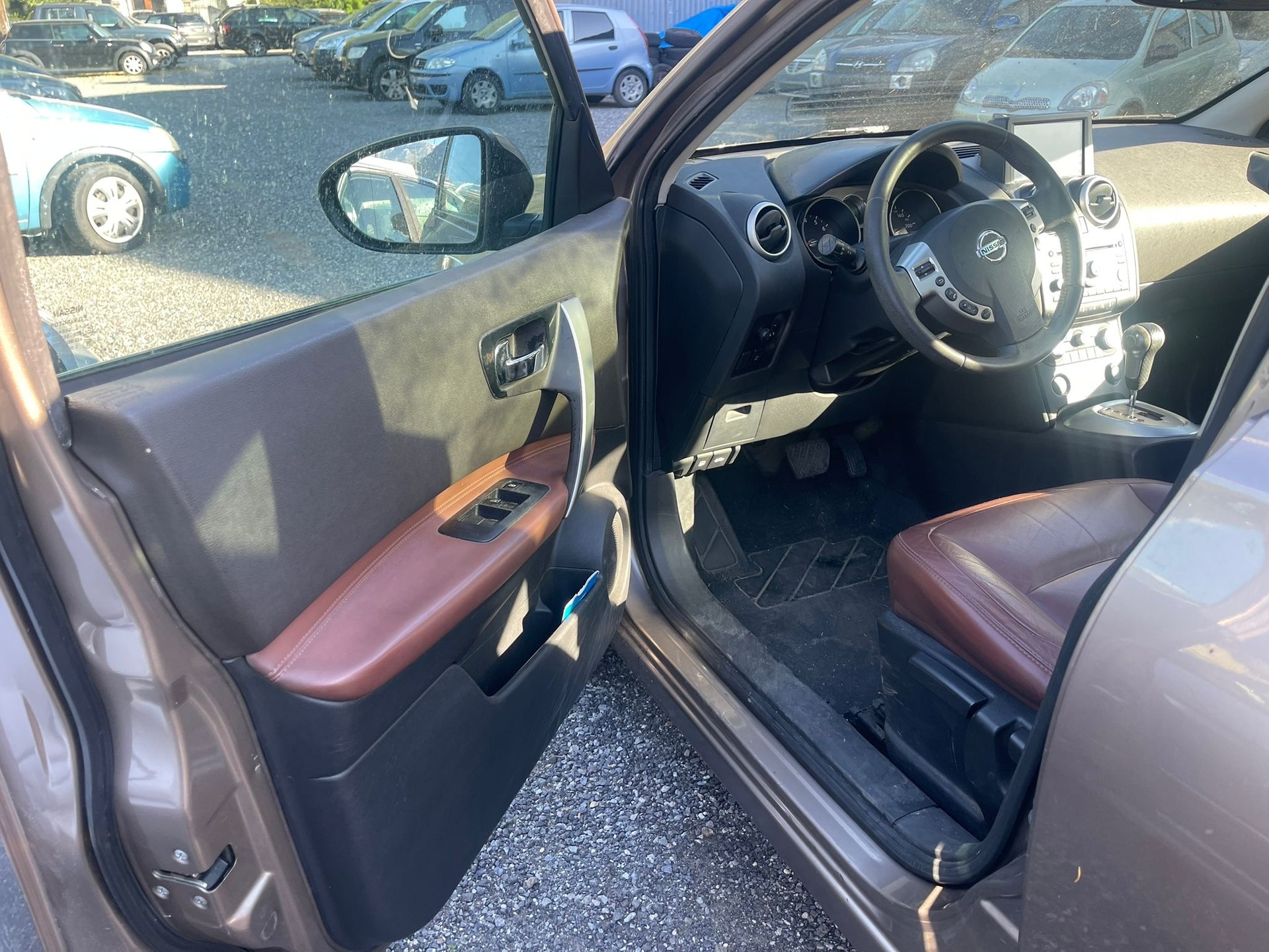 NISSAN Qashqai 2.0 4WD acenta XTronic CVT-image-3