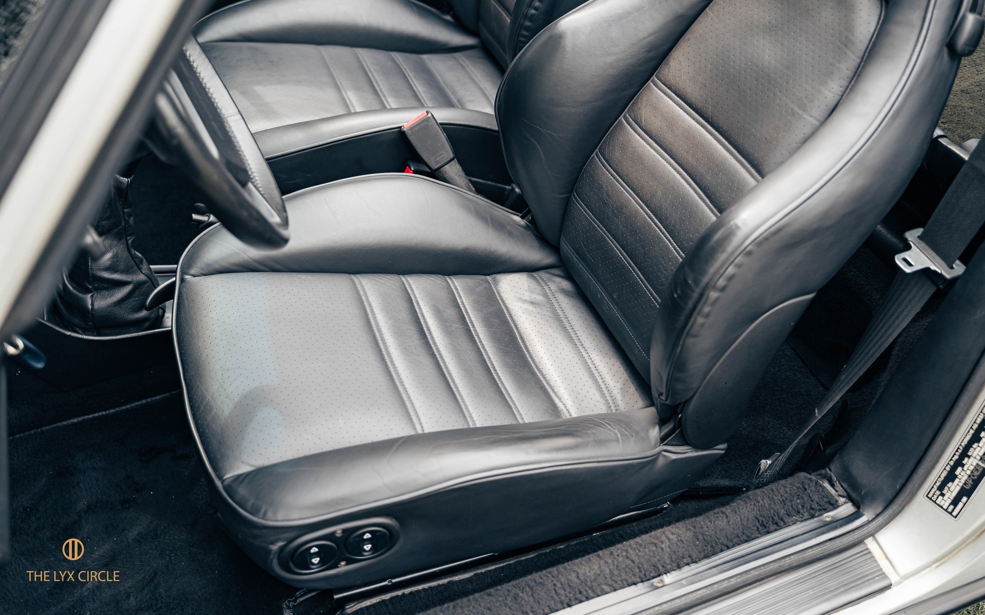 PORSCHE 911 Carrera Targa-image-12