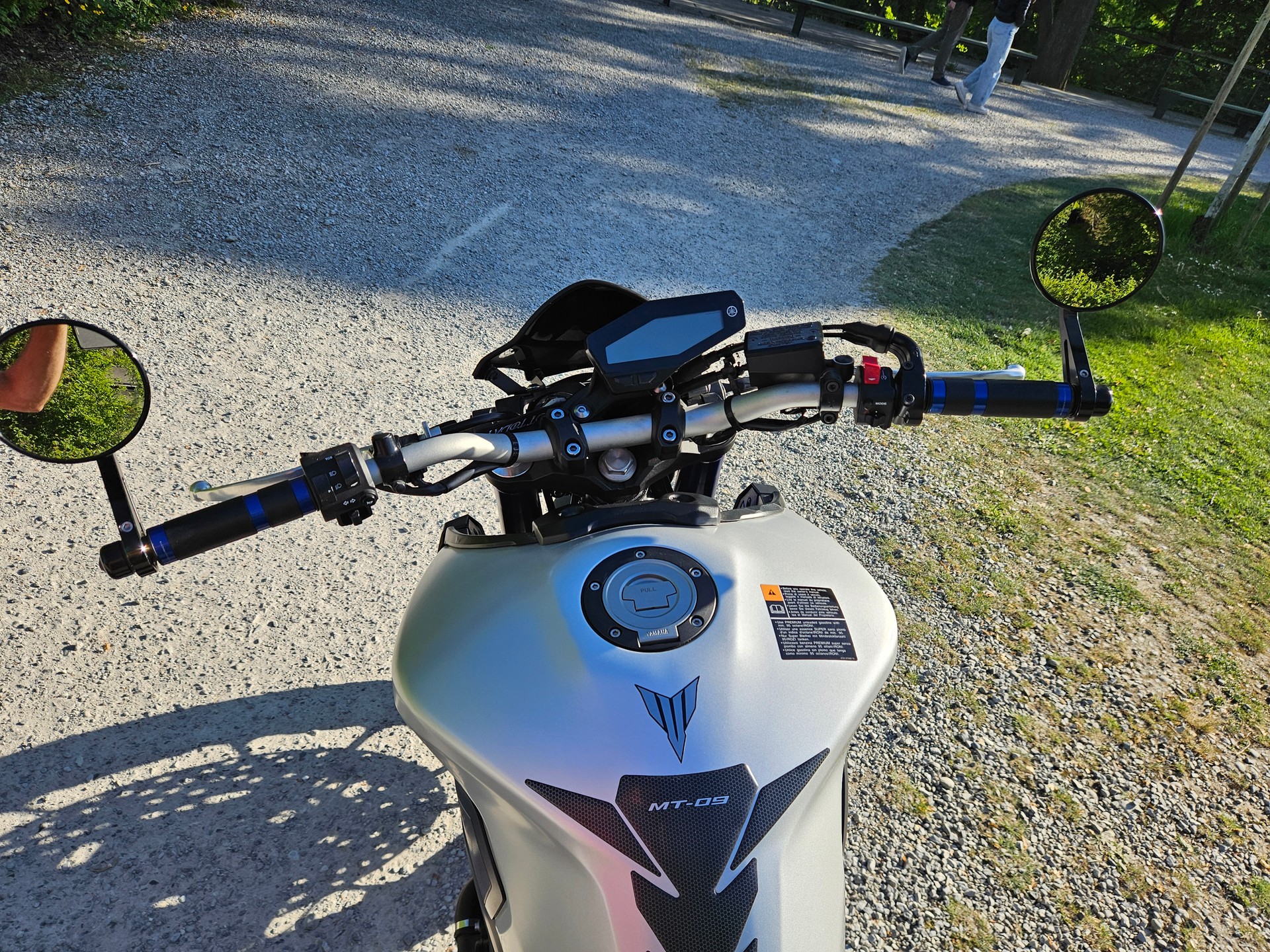 YAMAHA MT-09 ABS-image-11