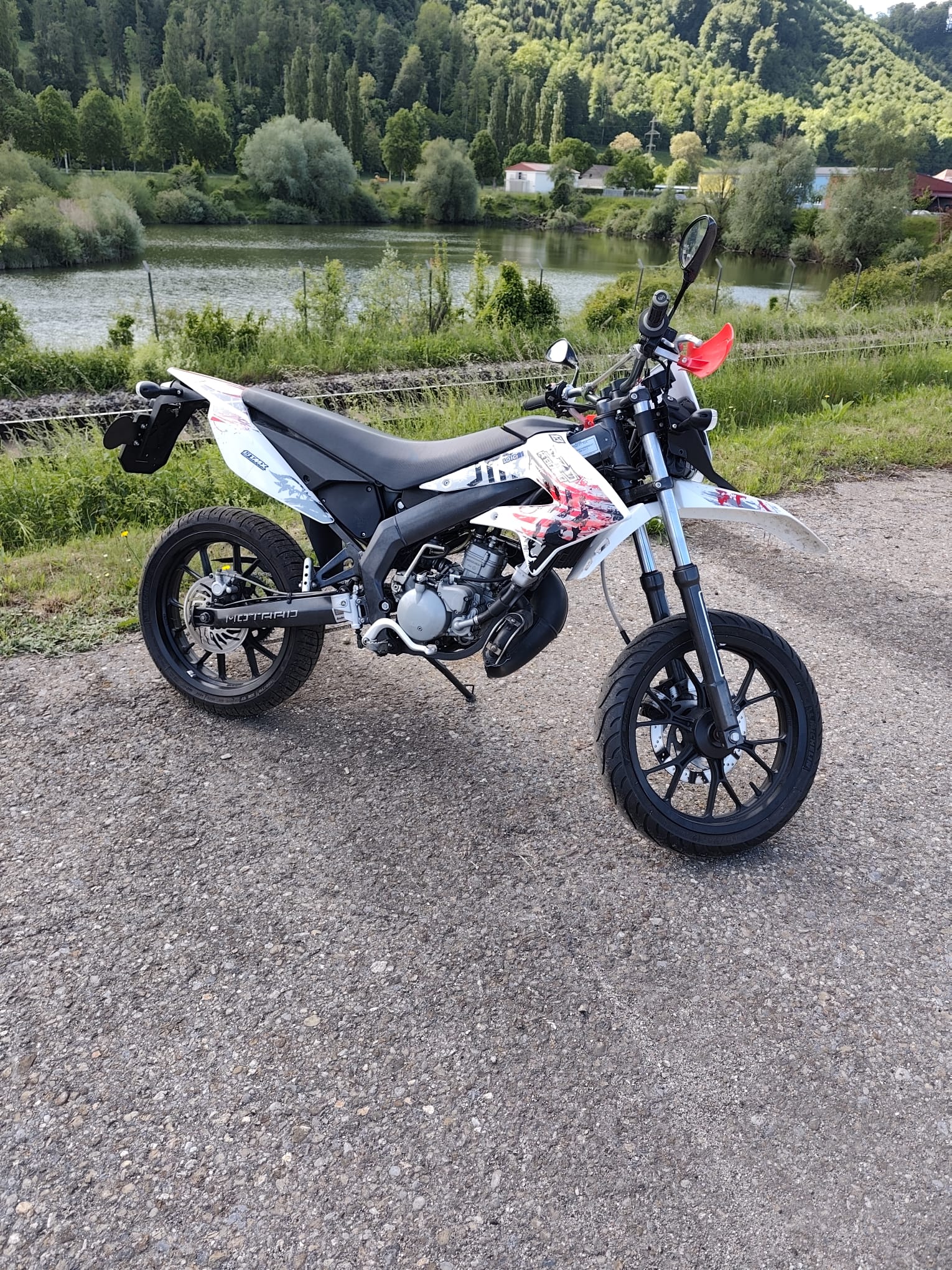 DERBI Senda 50 SM Xtreme-image-0
