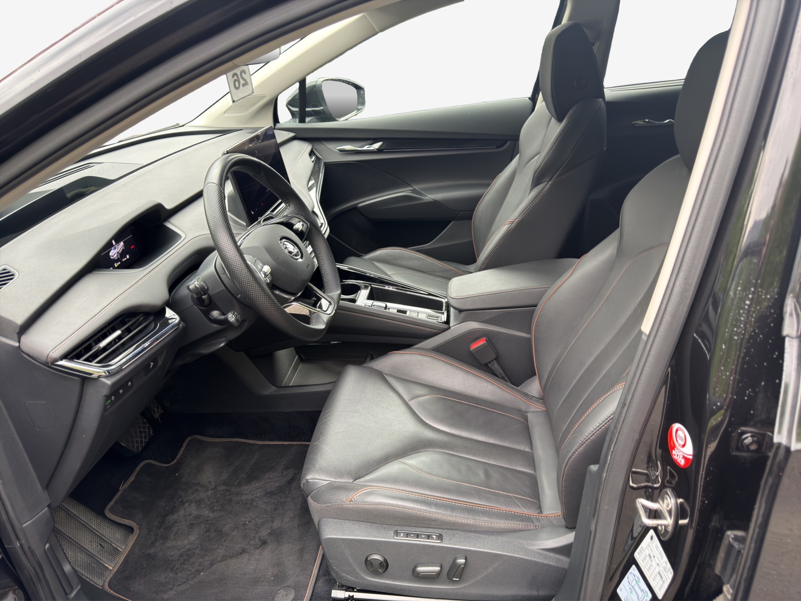 SKODA Enyaq iV 80x-image-8