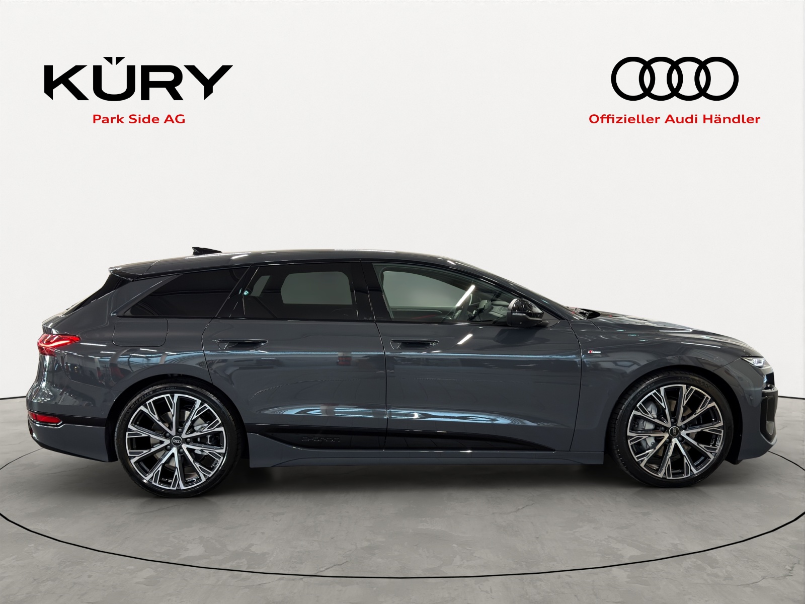 AUDI A6 Avant e-tron quattro-showroom-element-2