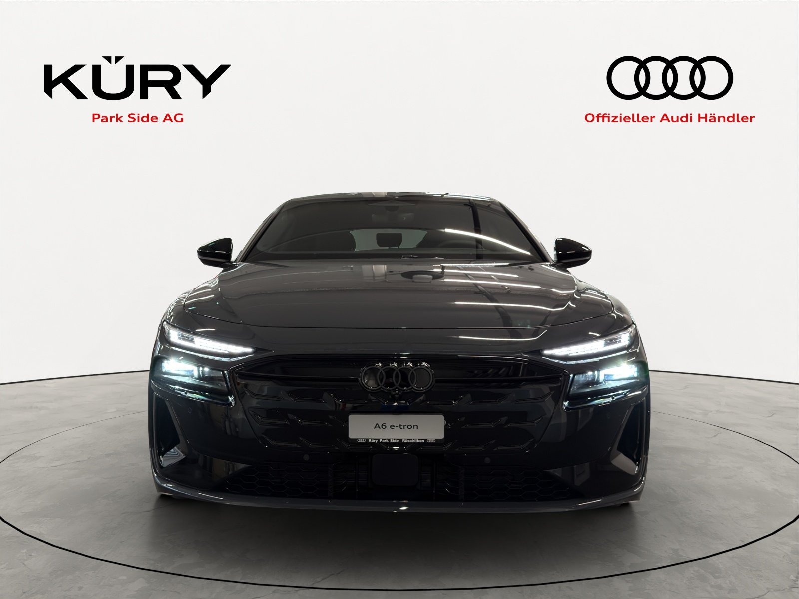 AUDI A6 Avant e-tron quattro-showroom-element-1