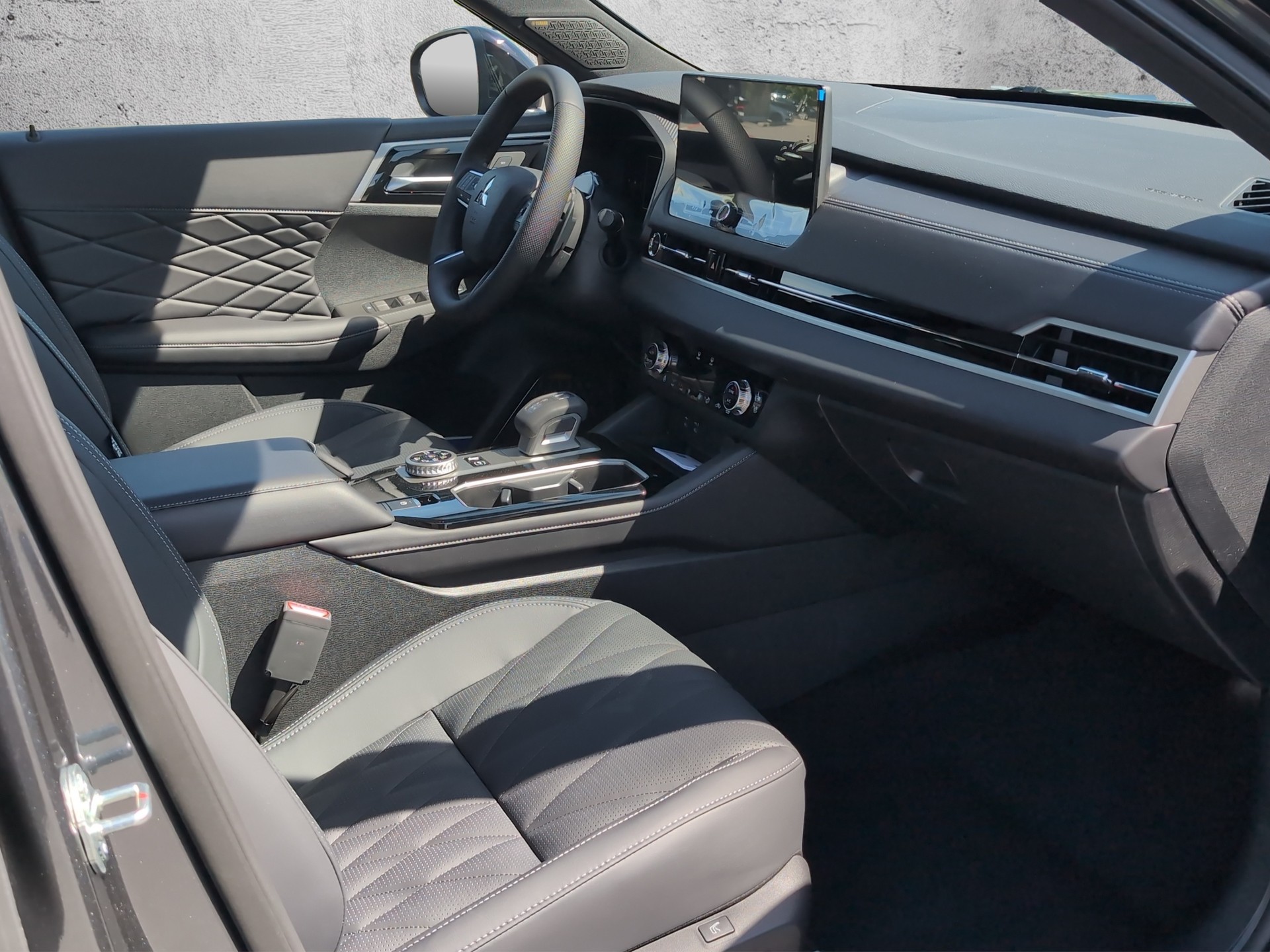 MITSUBISHI Outlander 2.4 PHEV Sport 4x4 Limited Edition-image-11