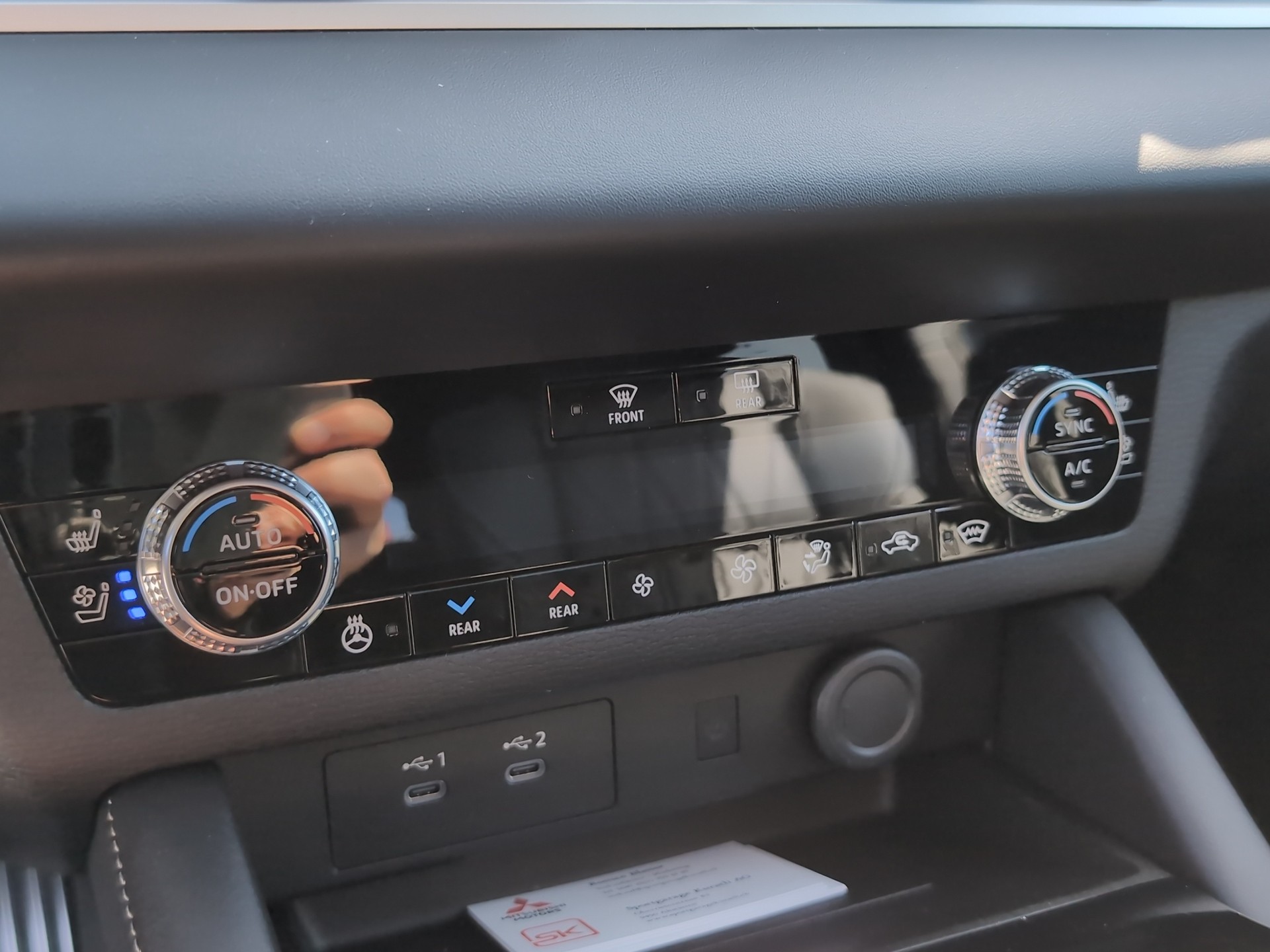 MITSUBISHI Outlander 2.4 PHEV Sport 4x4 Limited Edition-image-14