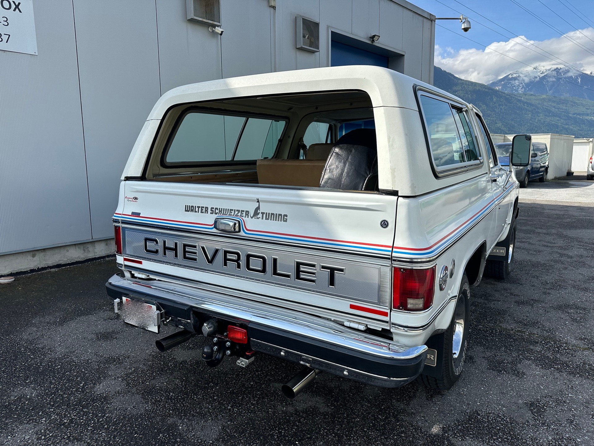 CHEVROLET K5 Cheyenne (Véhicule vétéran)-image-2