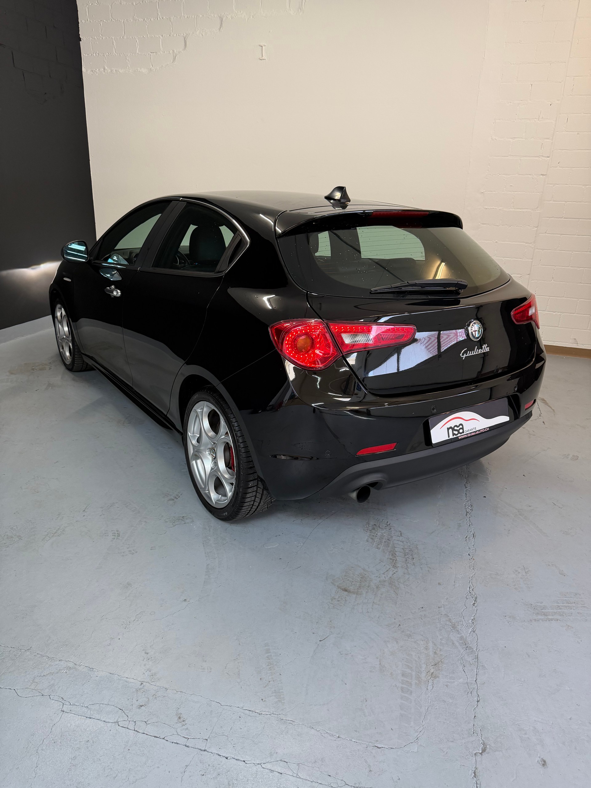 ALFA ROMEO Giulietta 1.4 MultiAir Progression TCT ***CH-Fahrzeug***-showroom-element-3