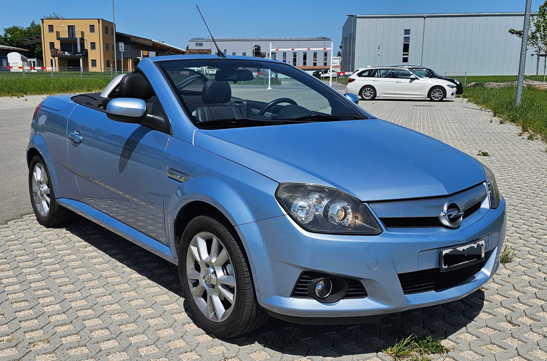 OPEL 1.8i 16V Sport