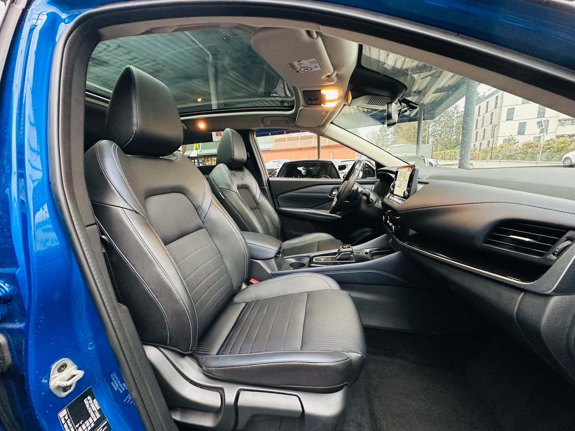 NISSAN Qashqai 1.3 DIG-T MHEV N-Connecta Xtronic-image-13