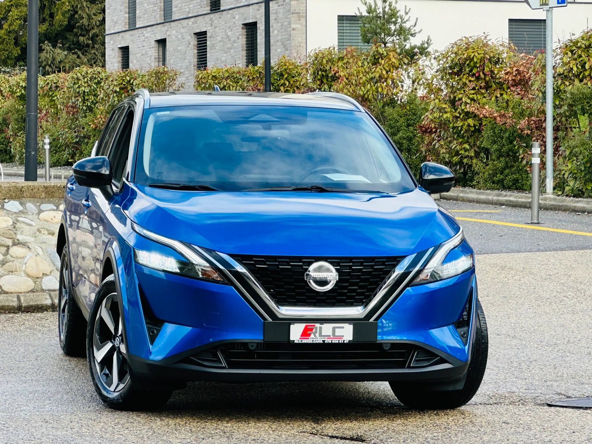 NISSAN Qashqai 1.3 DIG-T MHEV N-Connecta Xtronic-showroom-element-3