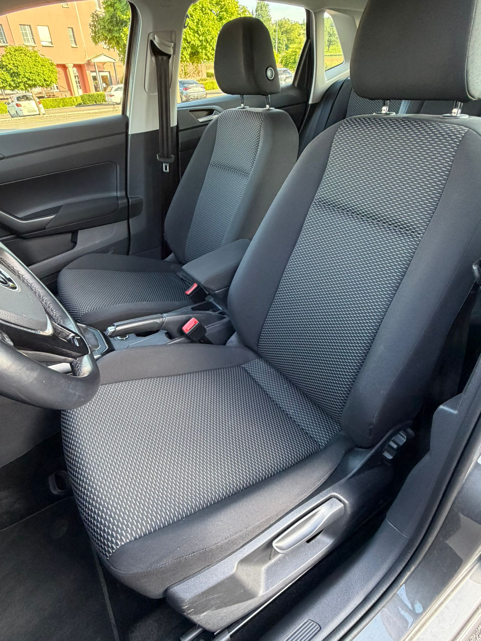 VW Polo 1.0 BMT Value-image-12