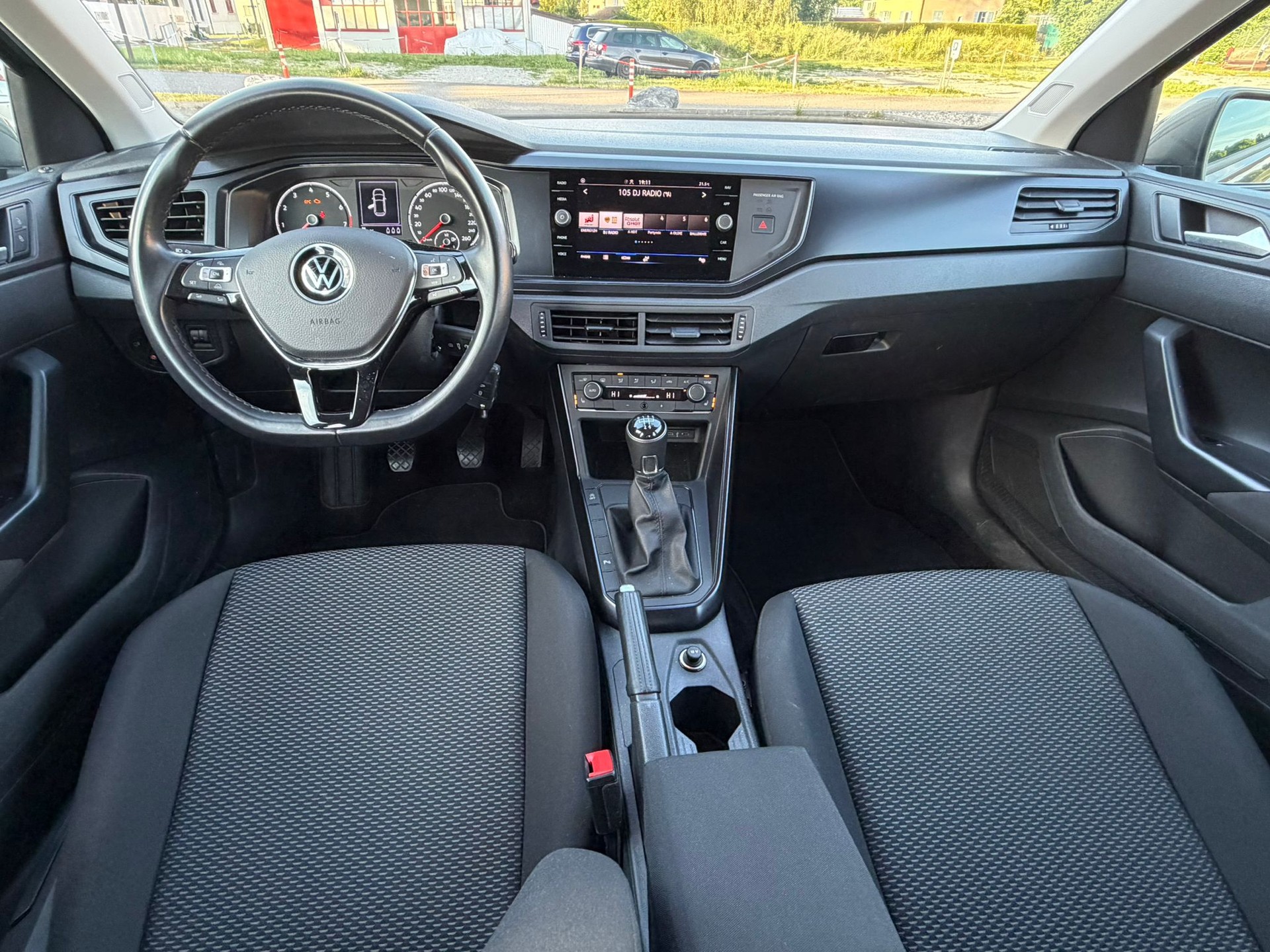 VW Polo 1.0 BMT Value-image-11