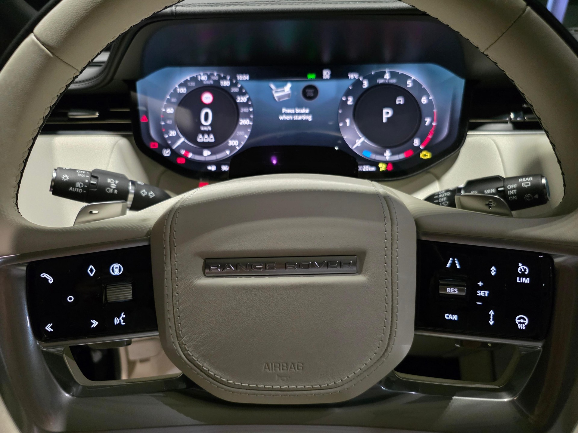 LAND ROVER Range Rover 4.4 V8 Autobiography-image-6