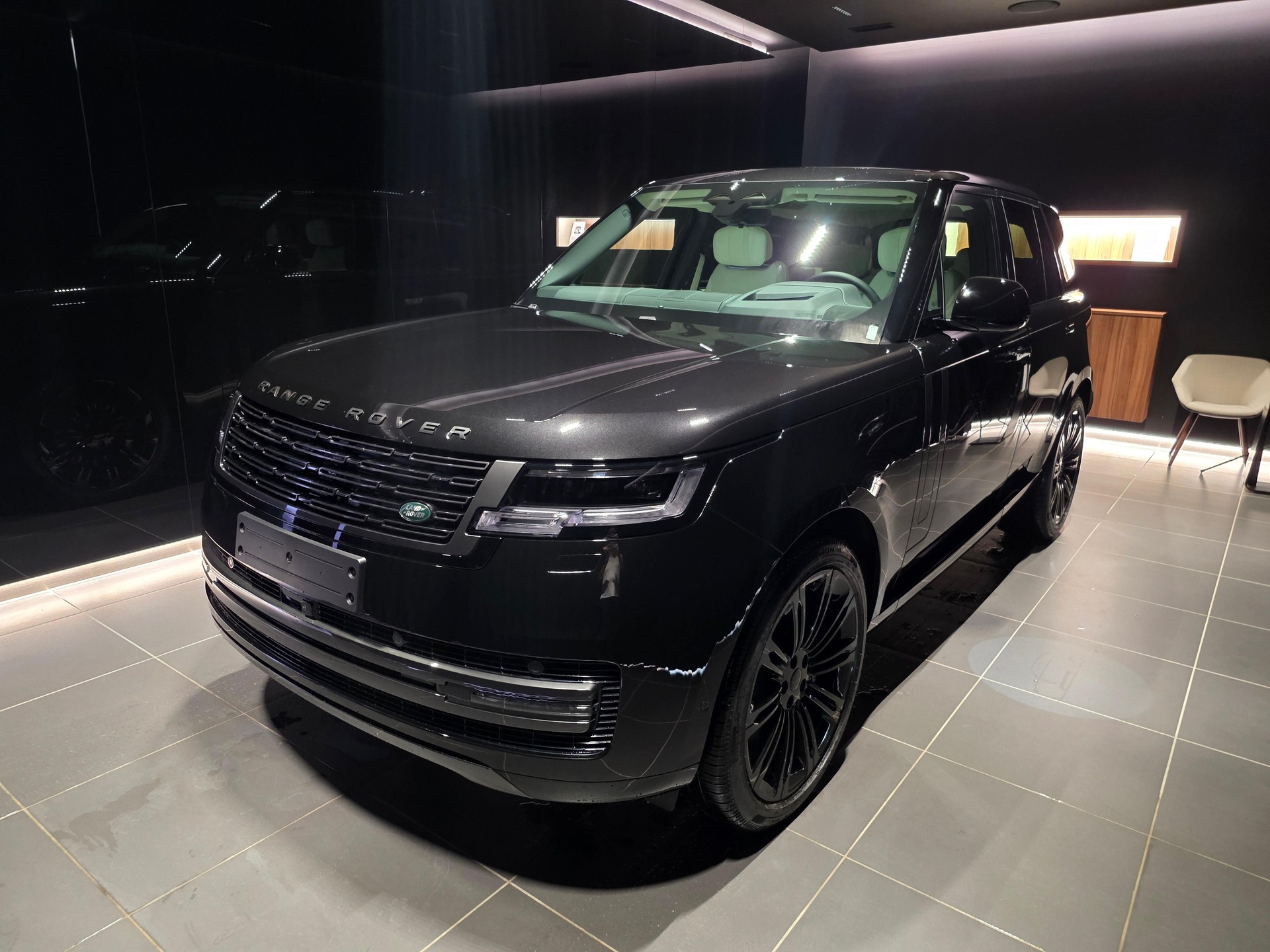 LAND ROVER Range Rover 4.4 V8 Autobiography