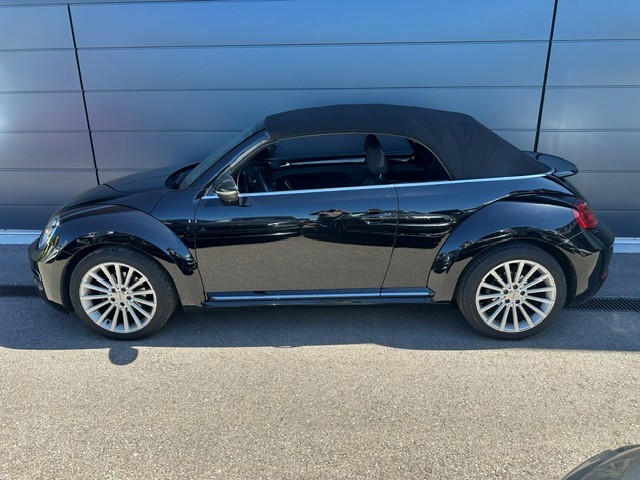 VW Beetle Cabriolet 1.2 TSI BMT Design DSG-image-9