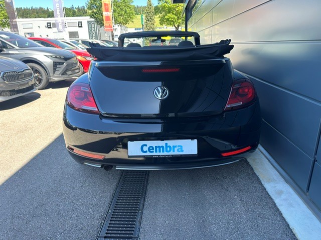 VW Beetle Cabriolet 1.2 TSI BMT Design DSG-image-5