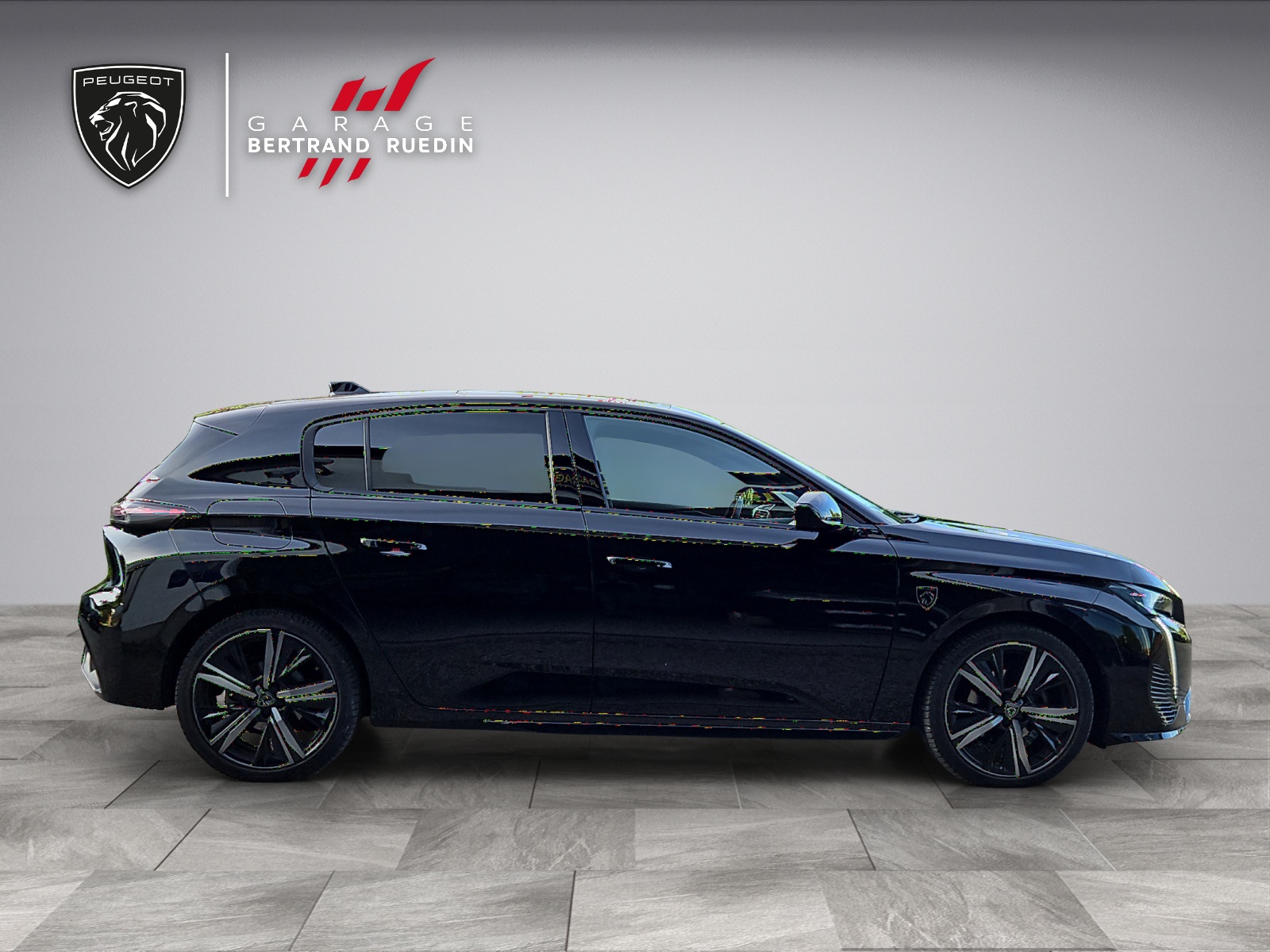 PEUGEOT 308 1.2 Pure Tech GT EAT8-image-6