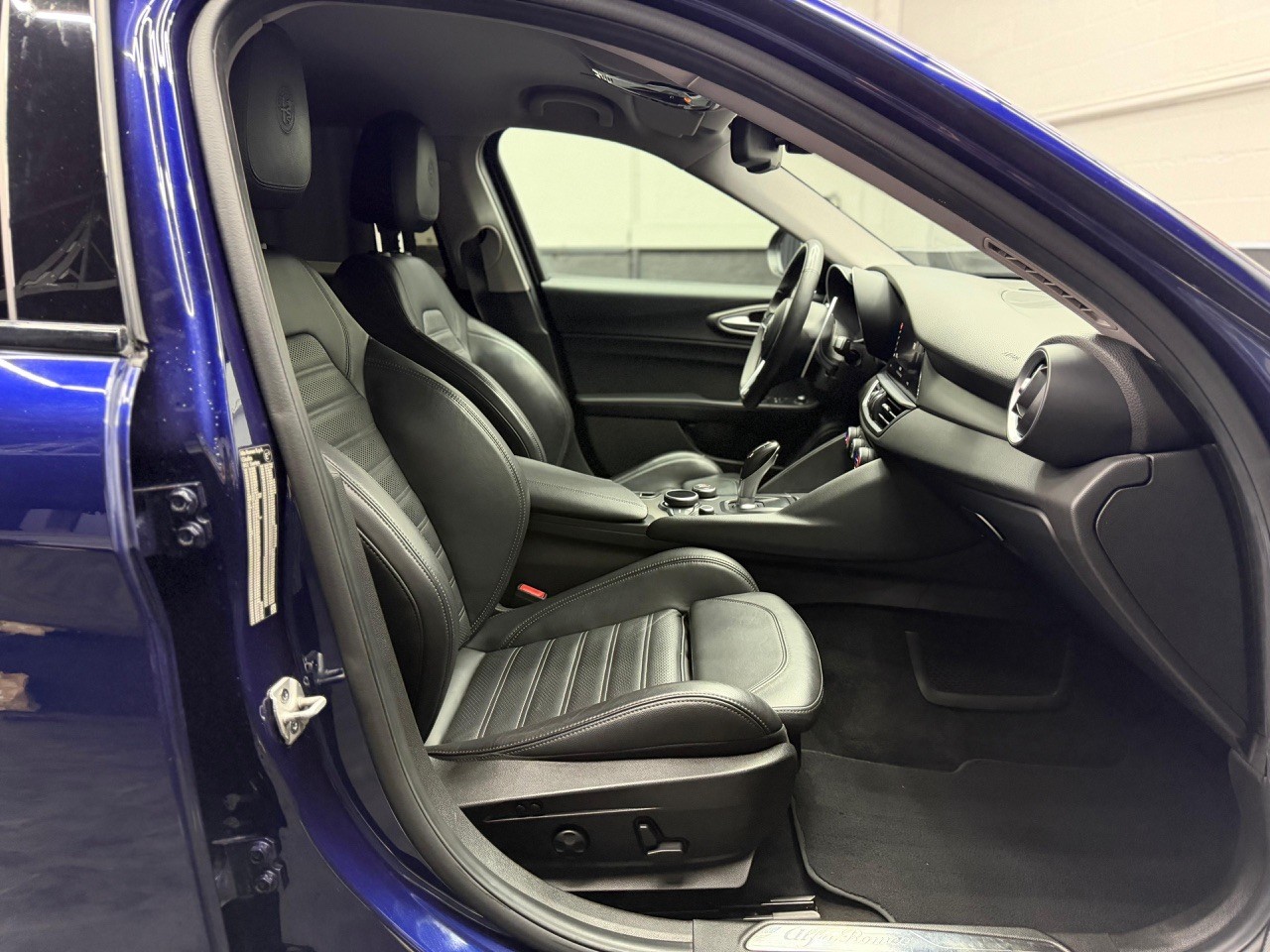 ALFA ROMEO Giulia 2.0 Veloce TI Q4 Automatic | Carbon | Ragazzon Auspuff | H&R Federn-image-27