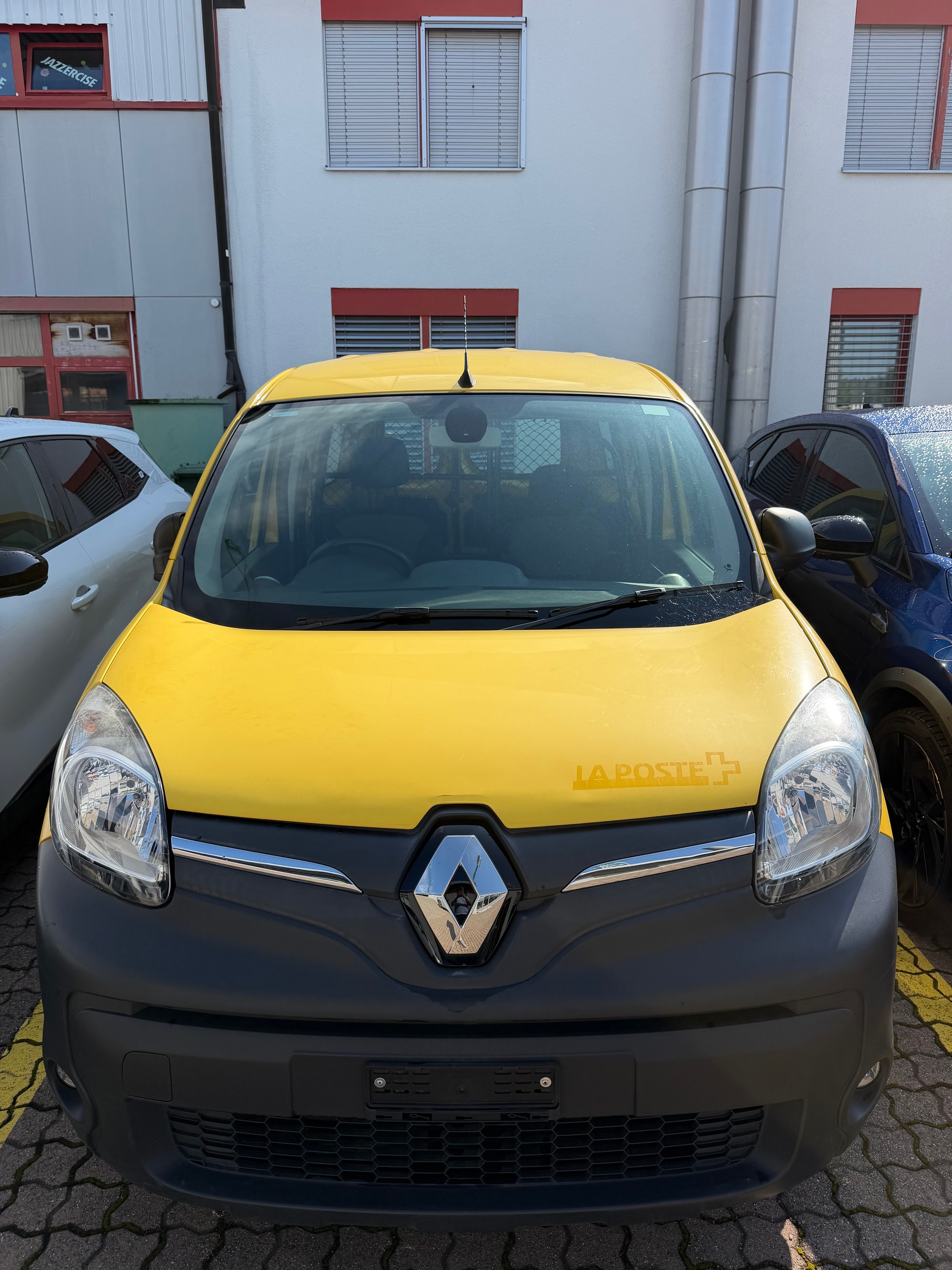 RENAULT Kangoo Maxi Z.E. 33 R60 Access Pack Mod .Rechtslenker Fahrzeug 2 pl.