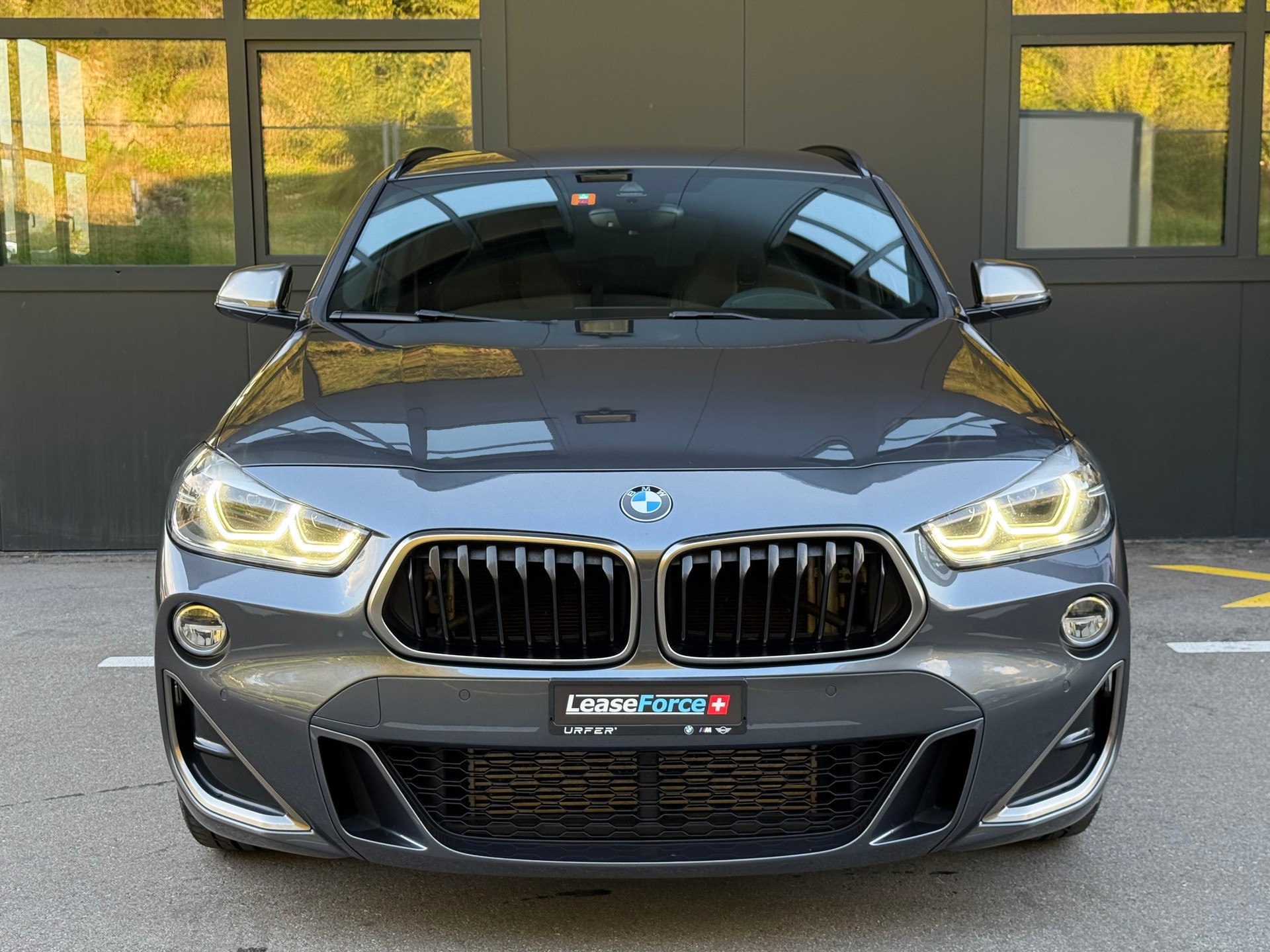 BMW X2 M35i Steptronic-showroom-element-2