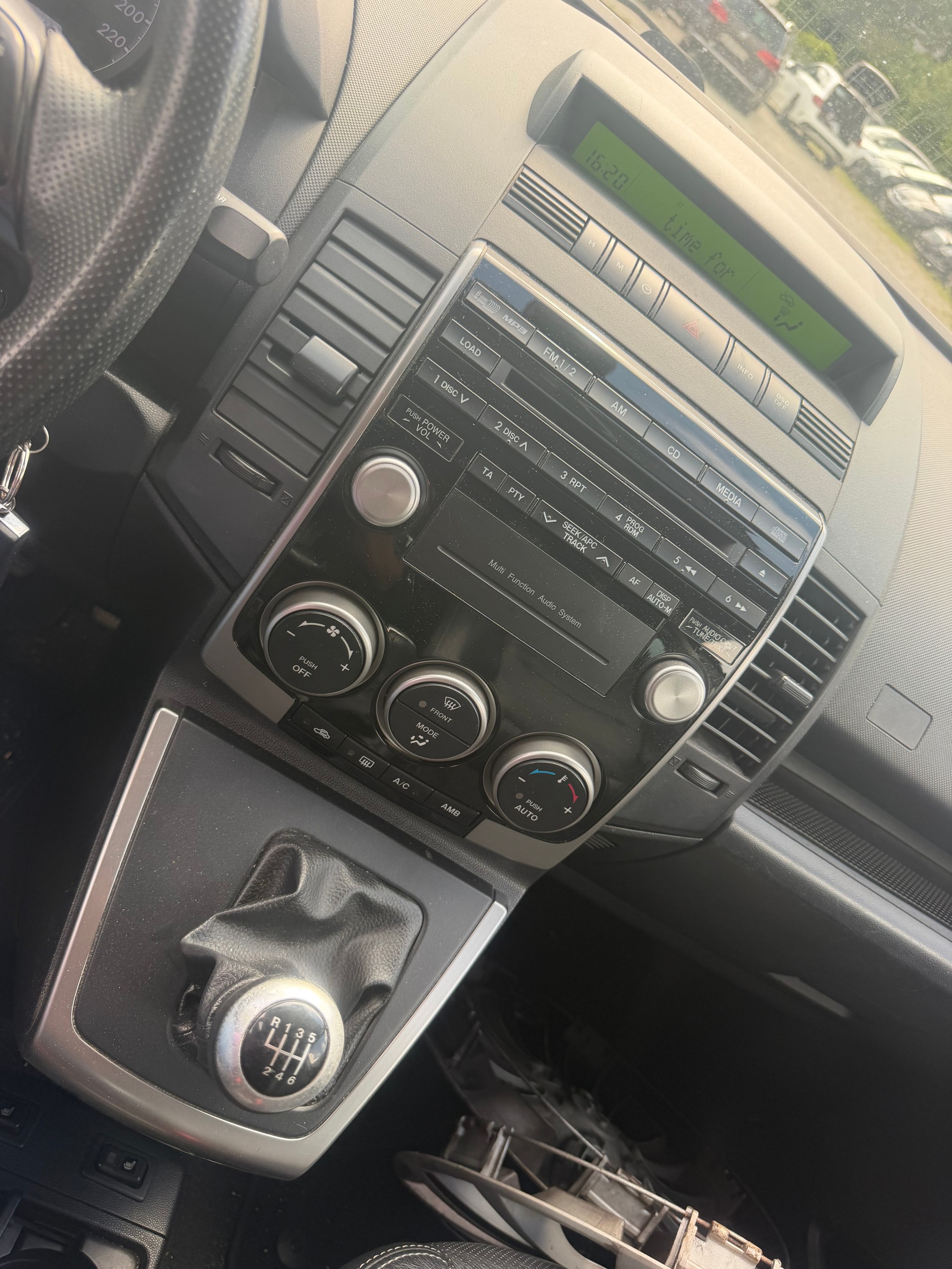 MAZDA 5 2.0d 16V Exclusive-image-5