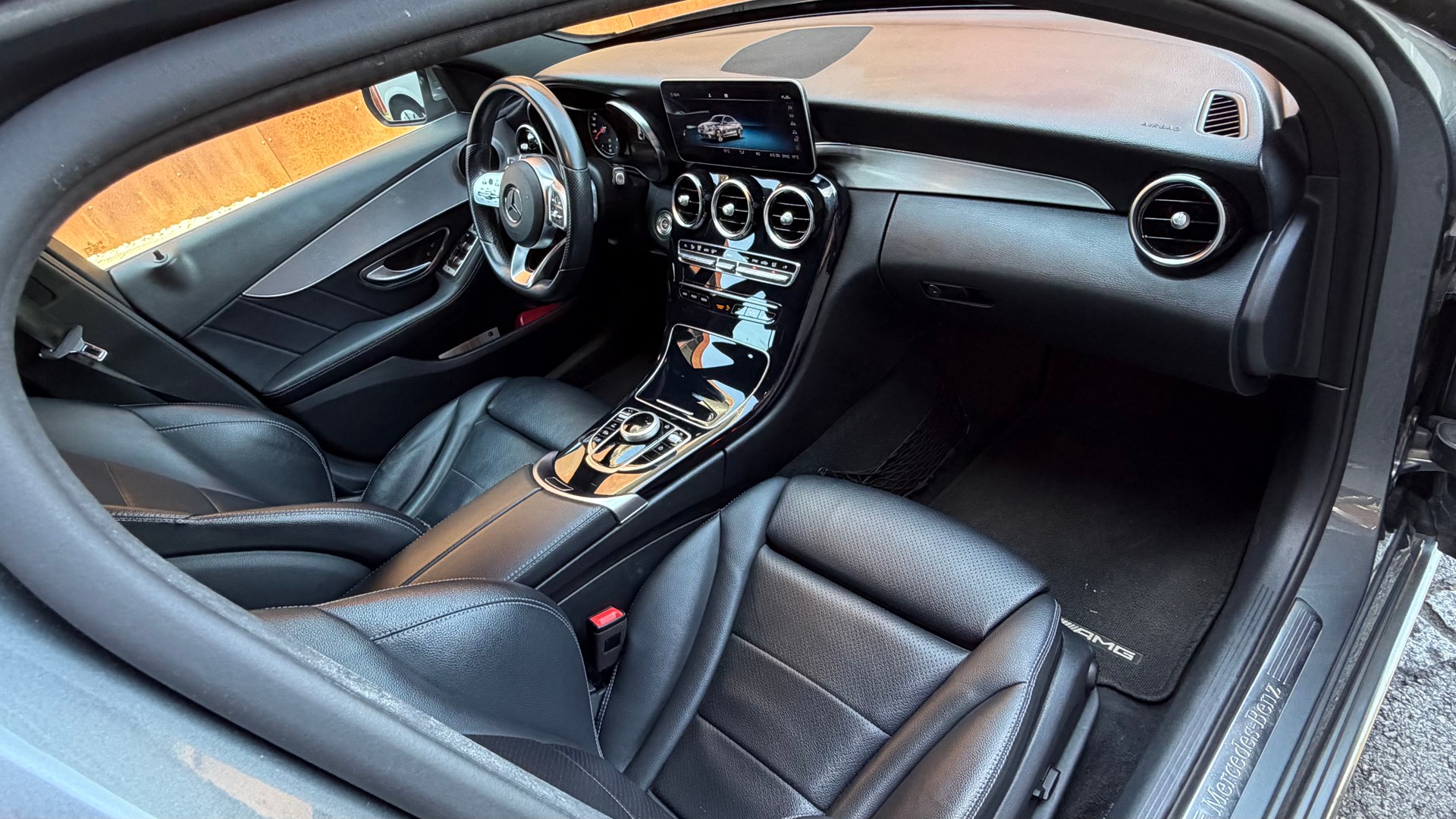 MERCEDES-BENZ C 220 d AMG Line 9G-Tronic♦️1.Hand*CH Fahrzeug*Servicegepflegt♦️-image-16