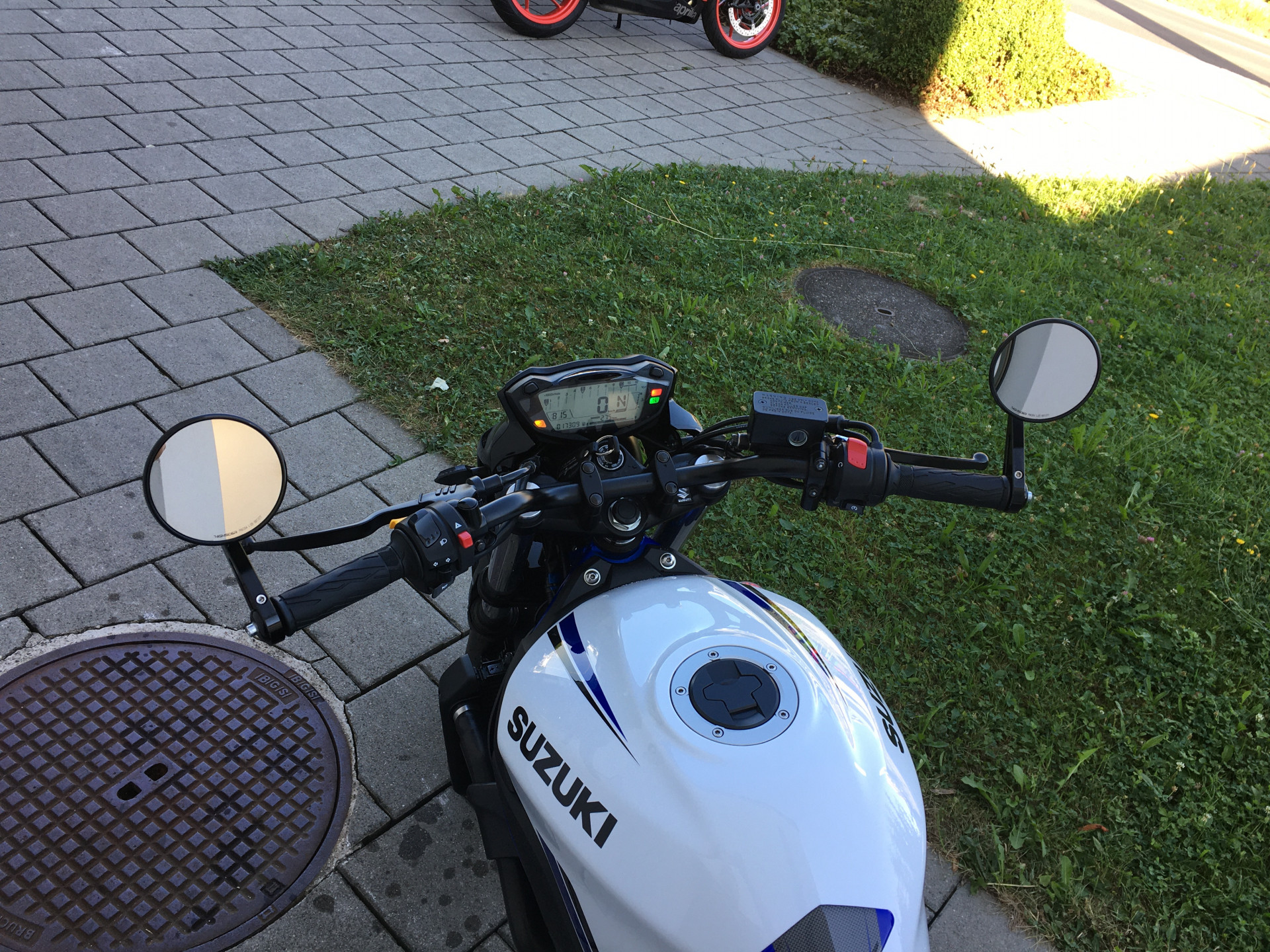 SUZUKI SV 650 A-image-5