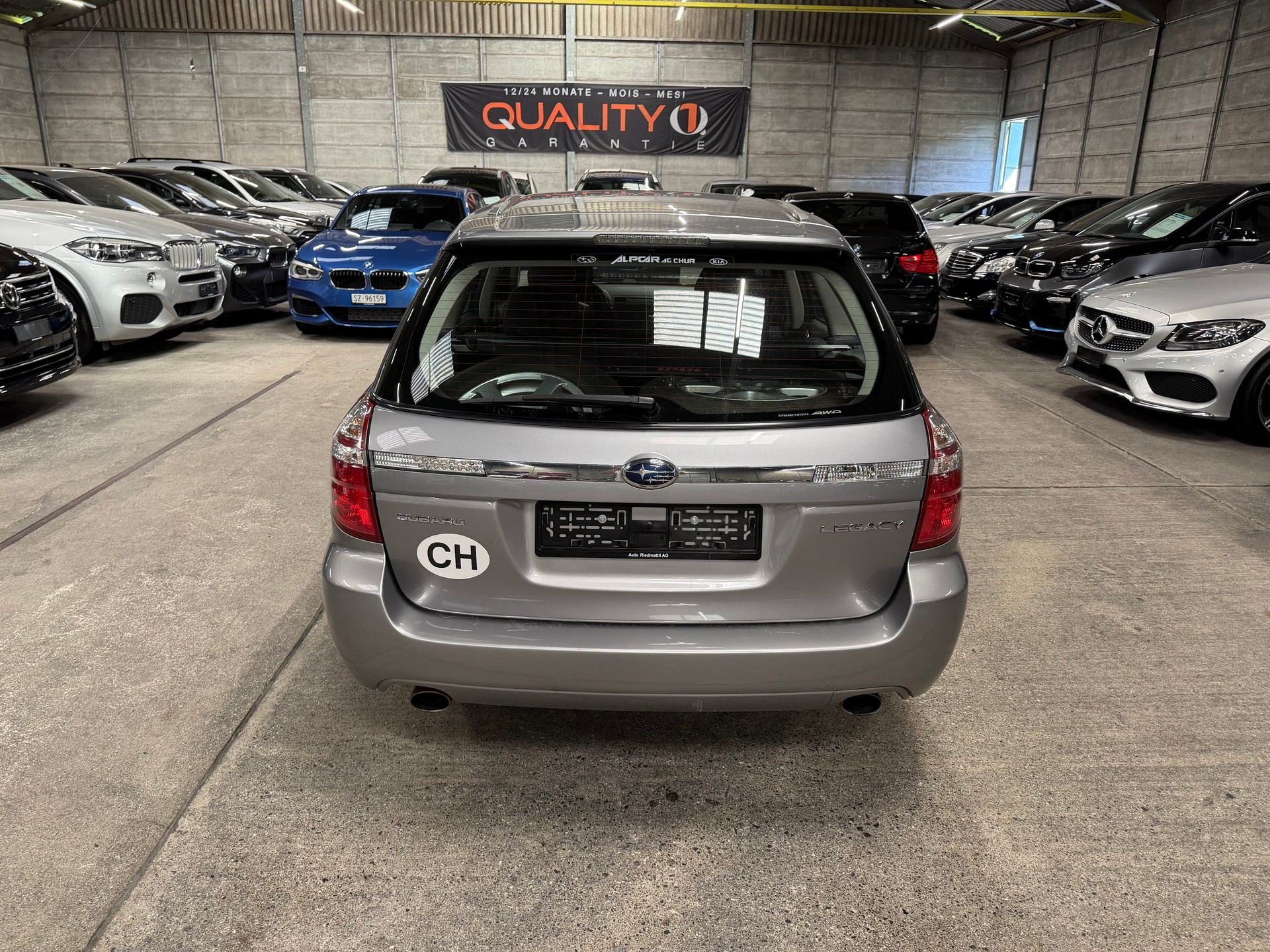 SUBARU Legacy 2.0R AWD Celebration Automatic-showroom-element-3
