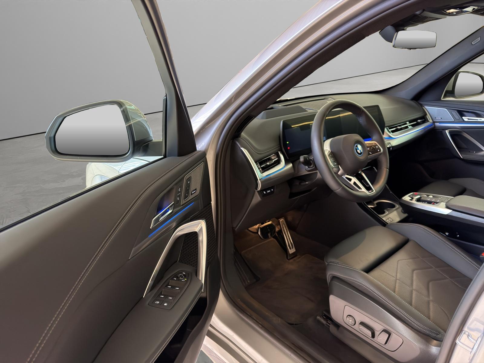 BMW X1 30e xDrive M-SportPaket-image-10