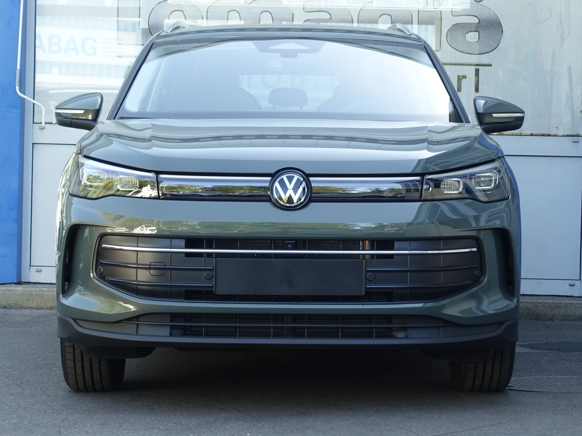 VW Tiguan 1.5 TSI evo2 mHEV R-Line DSG-showroom-element-2
