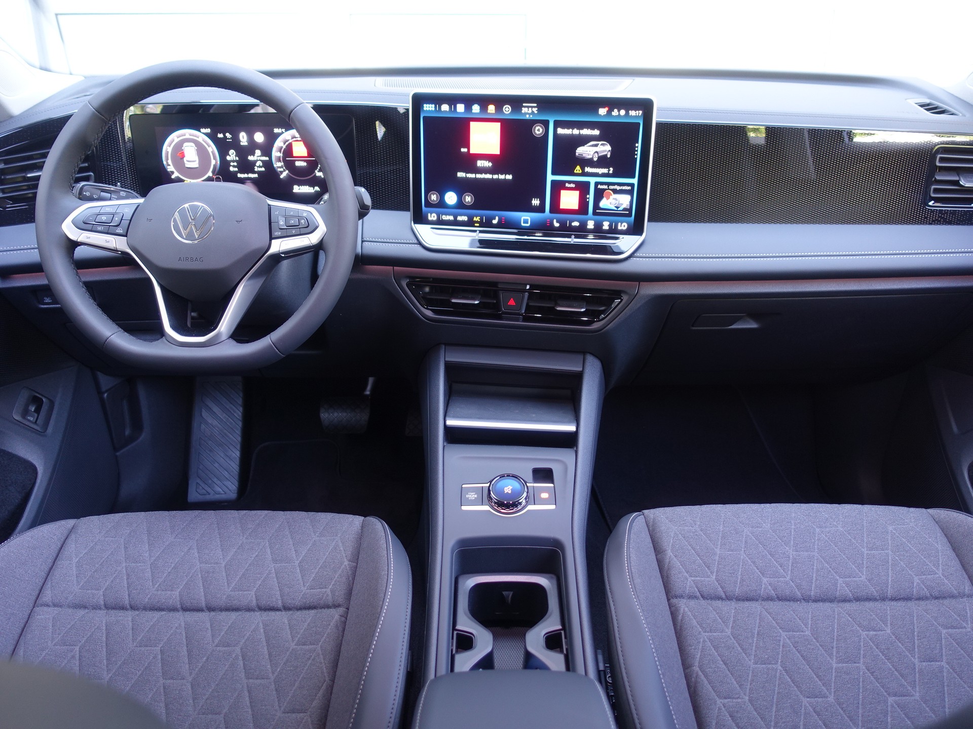 VW Tiguan 1.5 TSI evo2 mHEV R-Line DSG-image-8