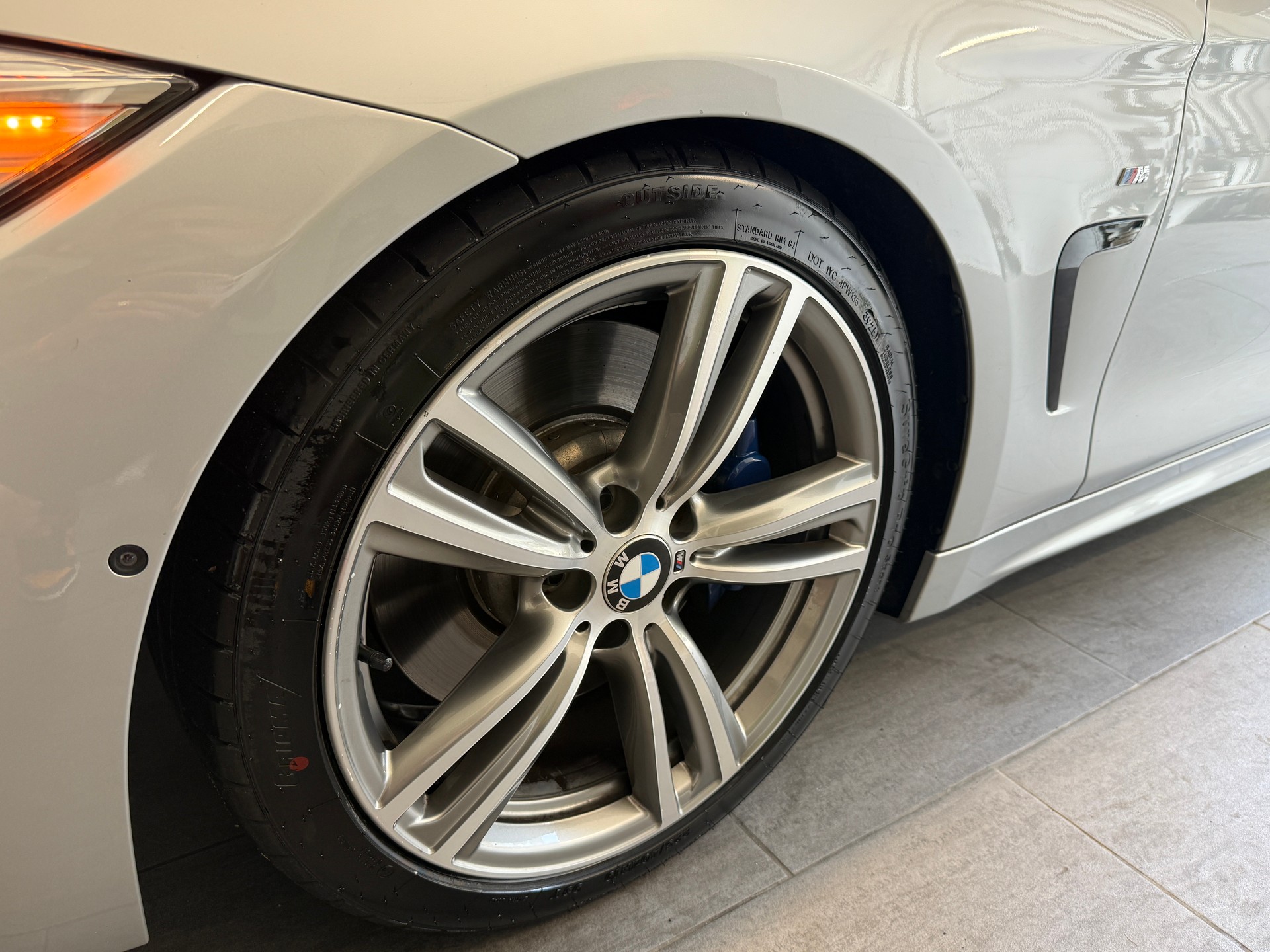 BMW 435i Coupé xDrive M Paket Ab 330.- pro Monat 340 PS eingetragen-image-23
