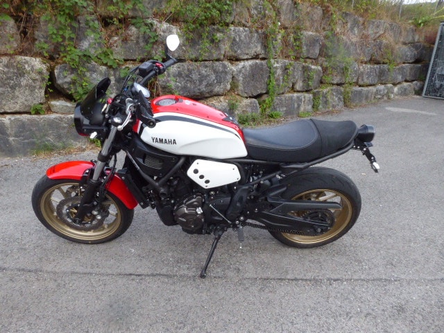 YAMAHA XSR 700-image-2