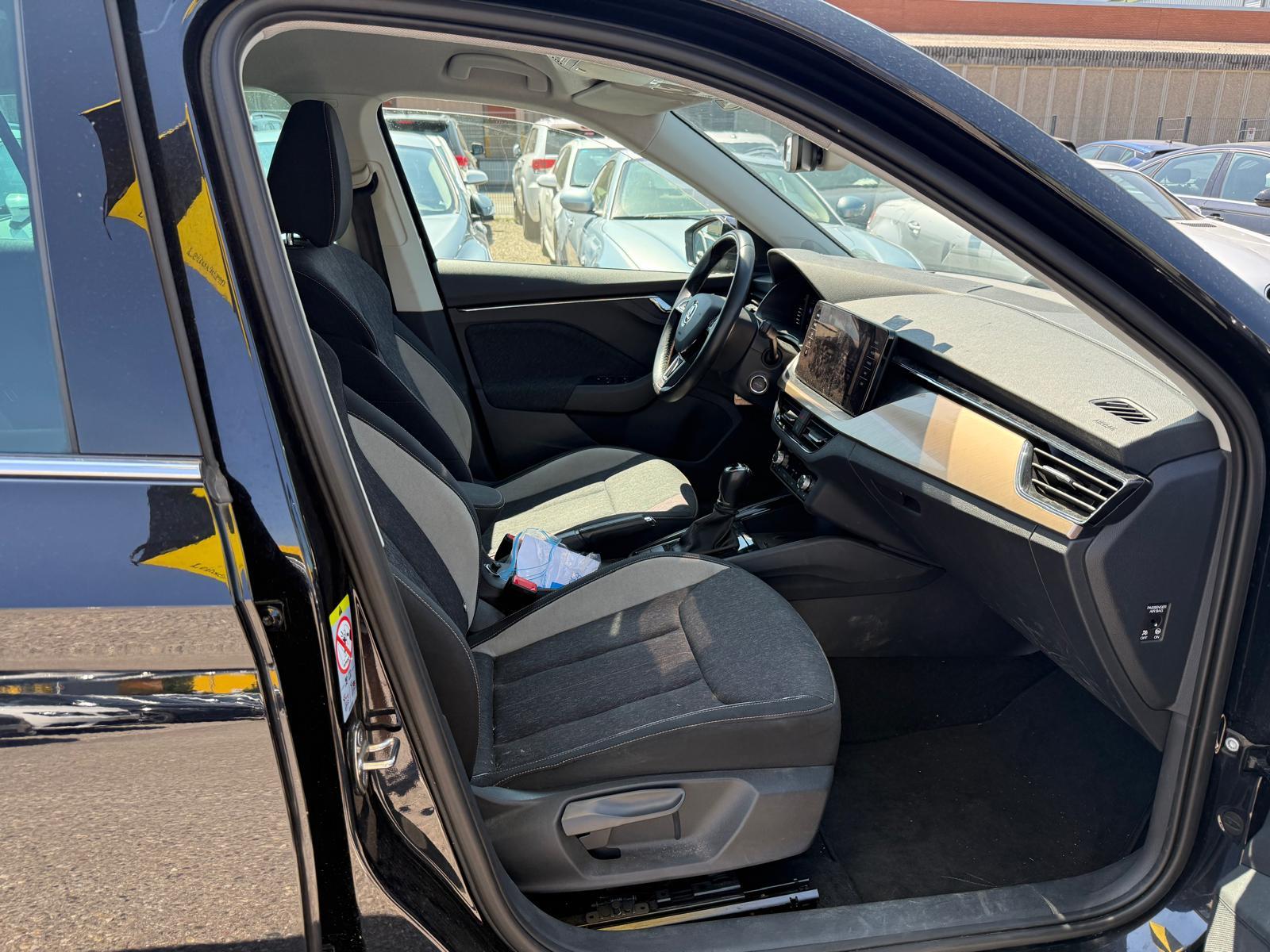 SKODA Kamiq 1.5 TSI Style DSG-image-10
