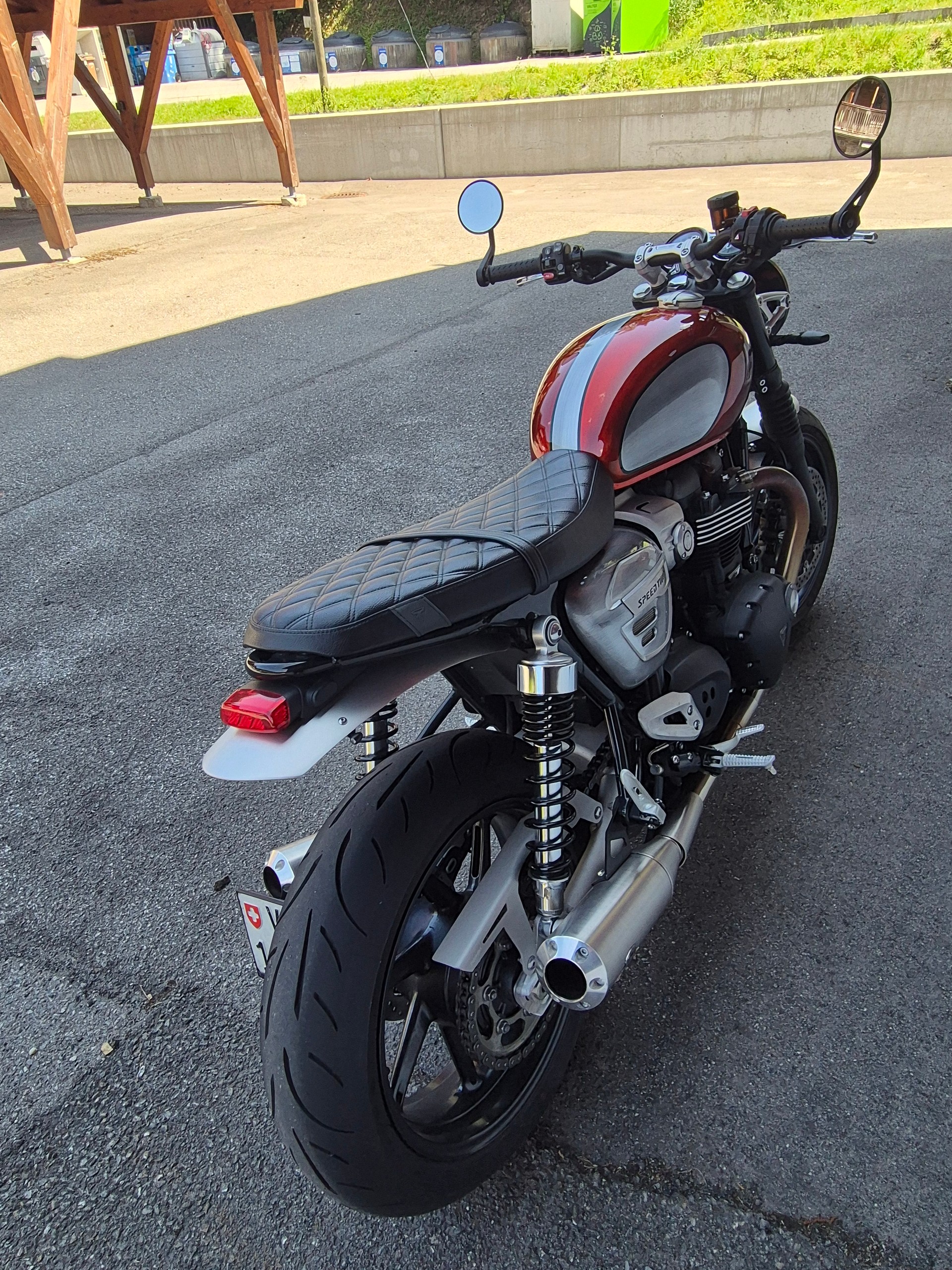 TRIUMPH Speed Twin 1200-image-4