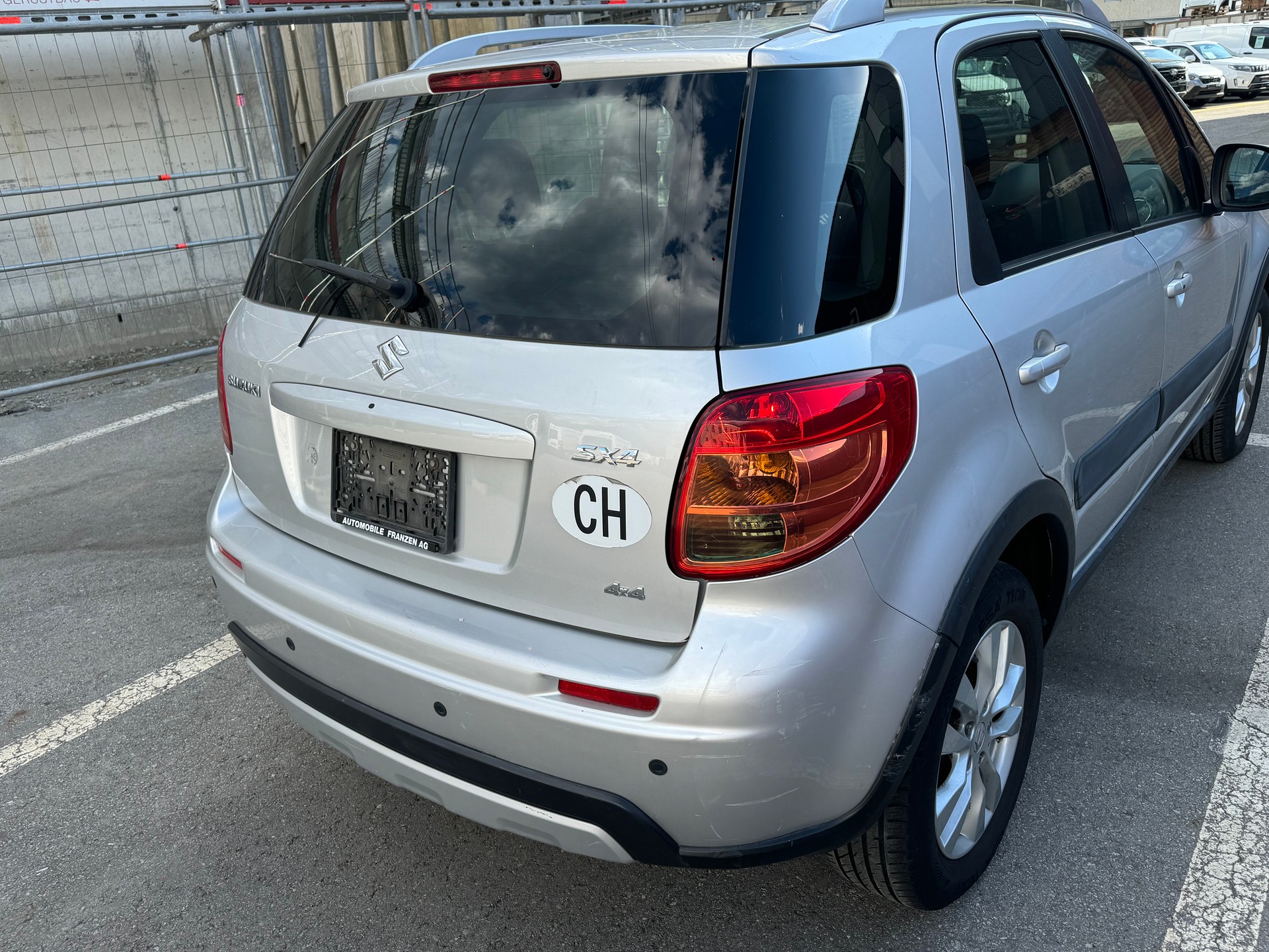 SUZUKI SX4 1.6 16V GL Top Sergio Cellano 4WD-image-5