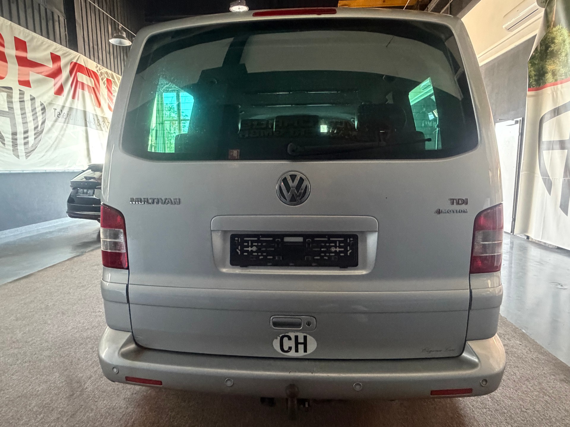 VW T5 Multivan Highline 2.5 TDI 4M-showroom-element-3