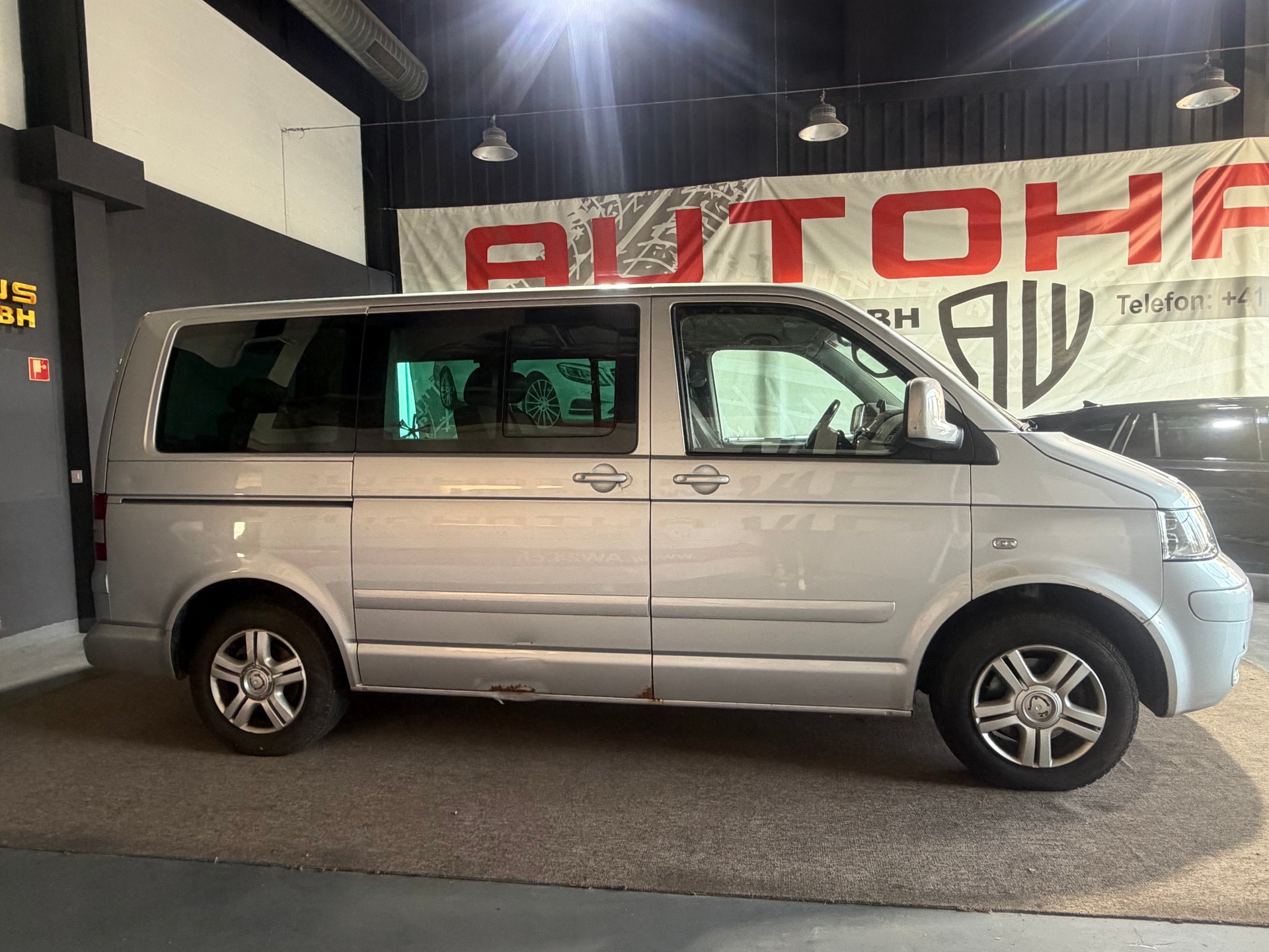 VW T5 Multivan Highline 2.5 TDI 4M-showroom-element-1