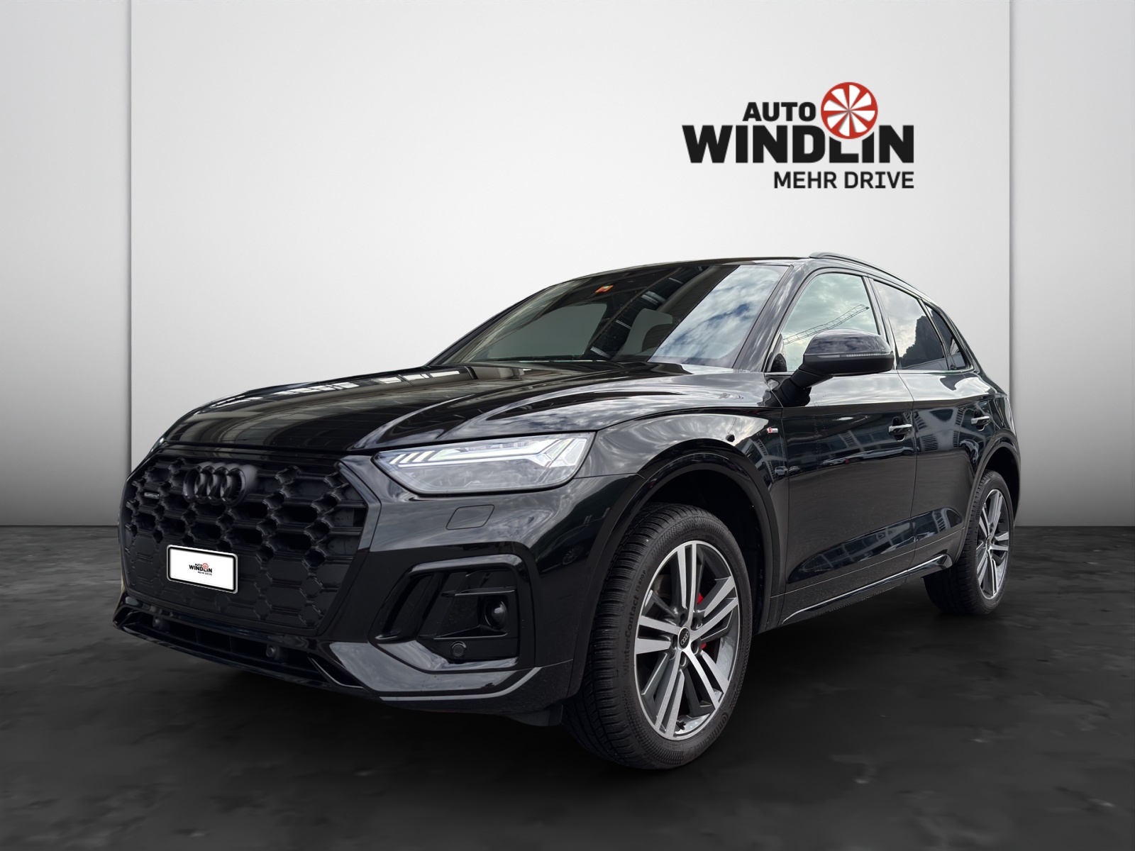 AUDI Q5 2.0 40 TDI Black Edition quattro S-Tronic-showroom-element-1